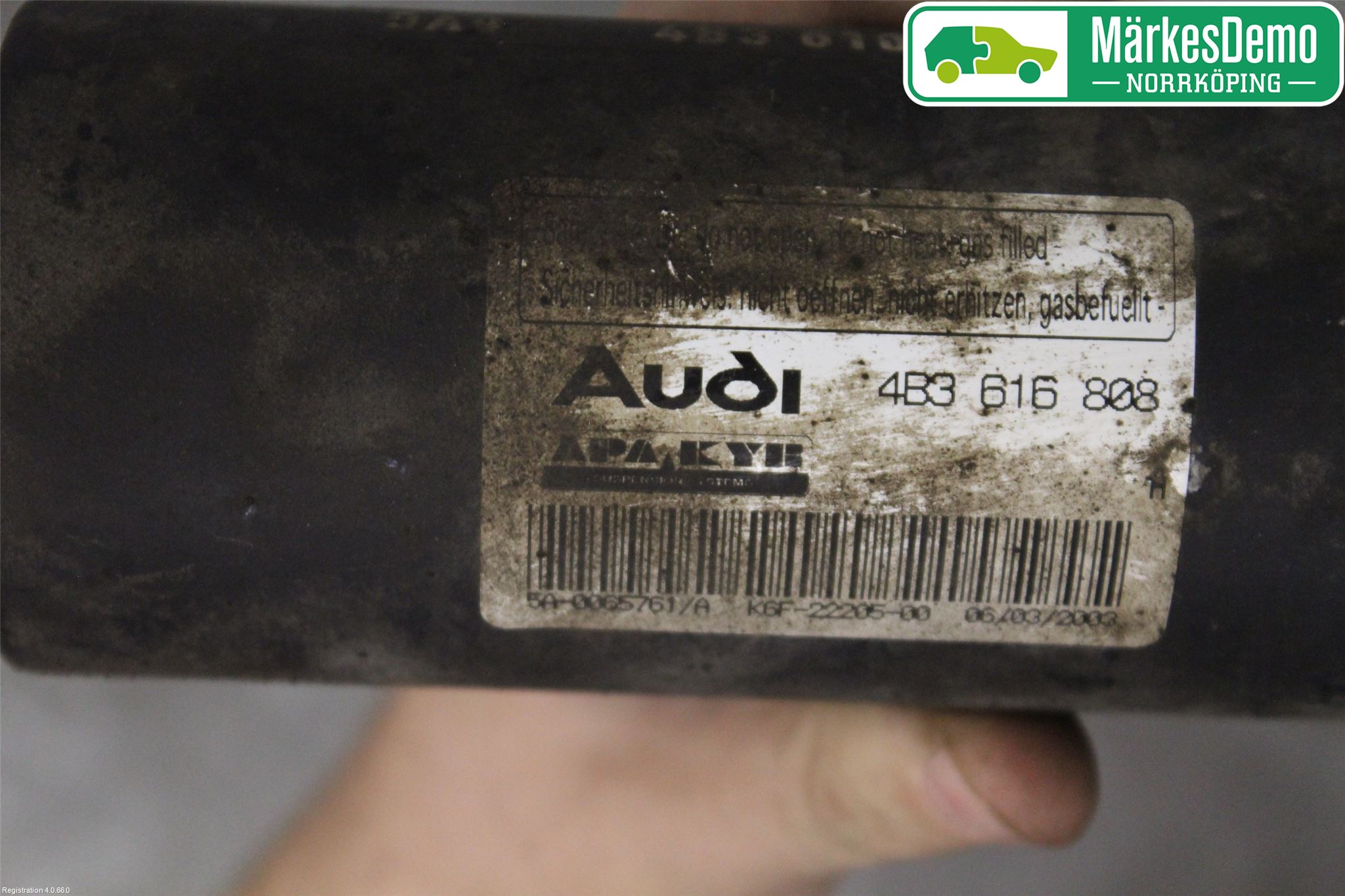 Audi A6/S6     97-05 Fjæring Hydraulikklokke Bak