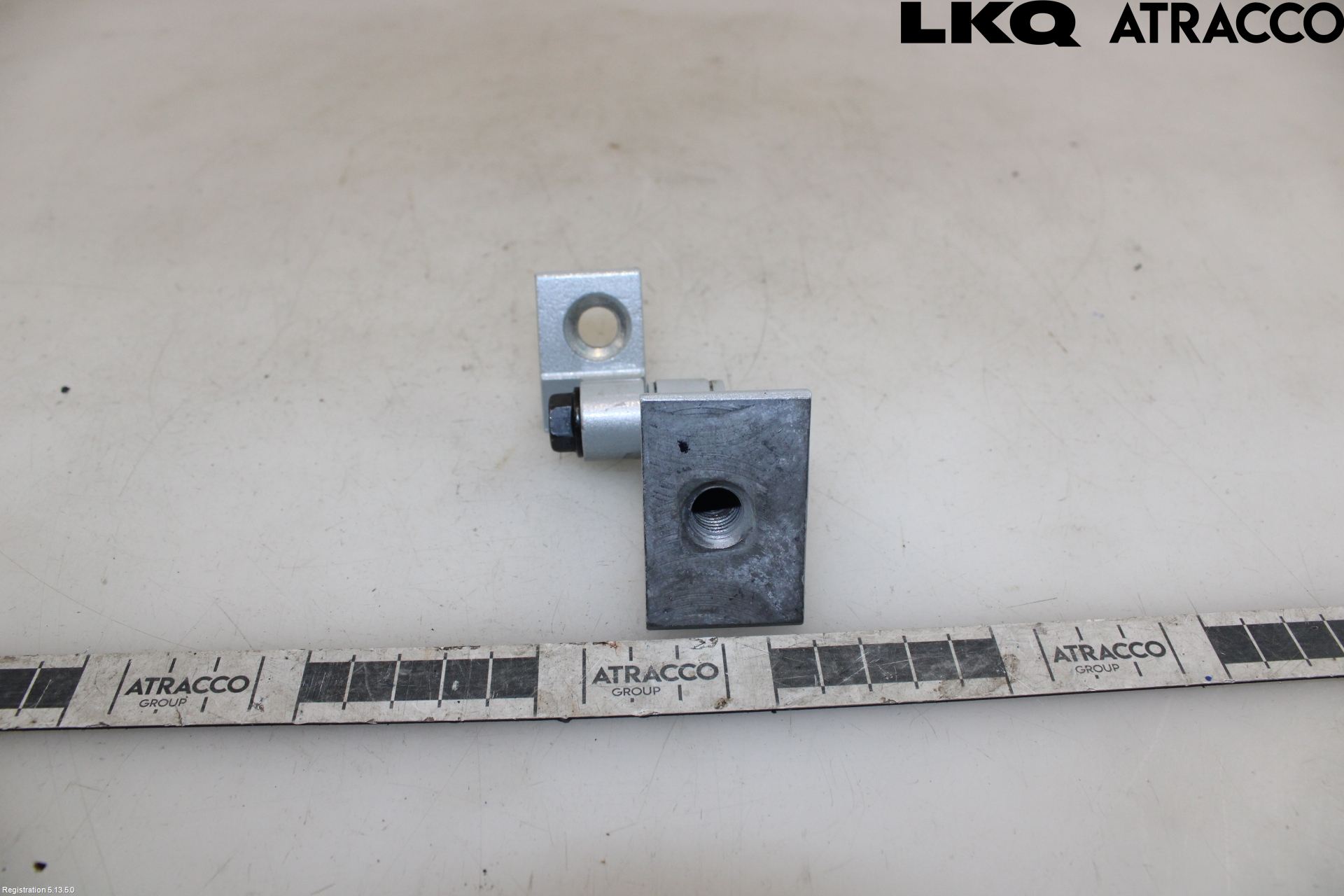 Mini ONE/COOPER 5DR F55 14-24 Dørhengsel