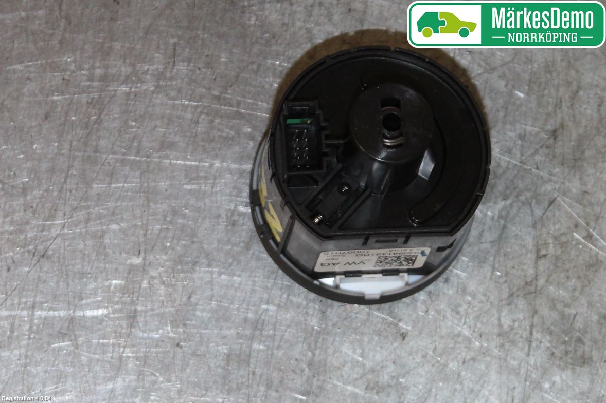 Volkswagen VW GOLF / E-GOLF VII 13-20 Bryter Hovedlys