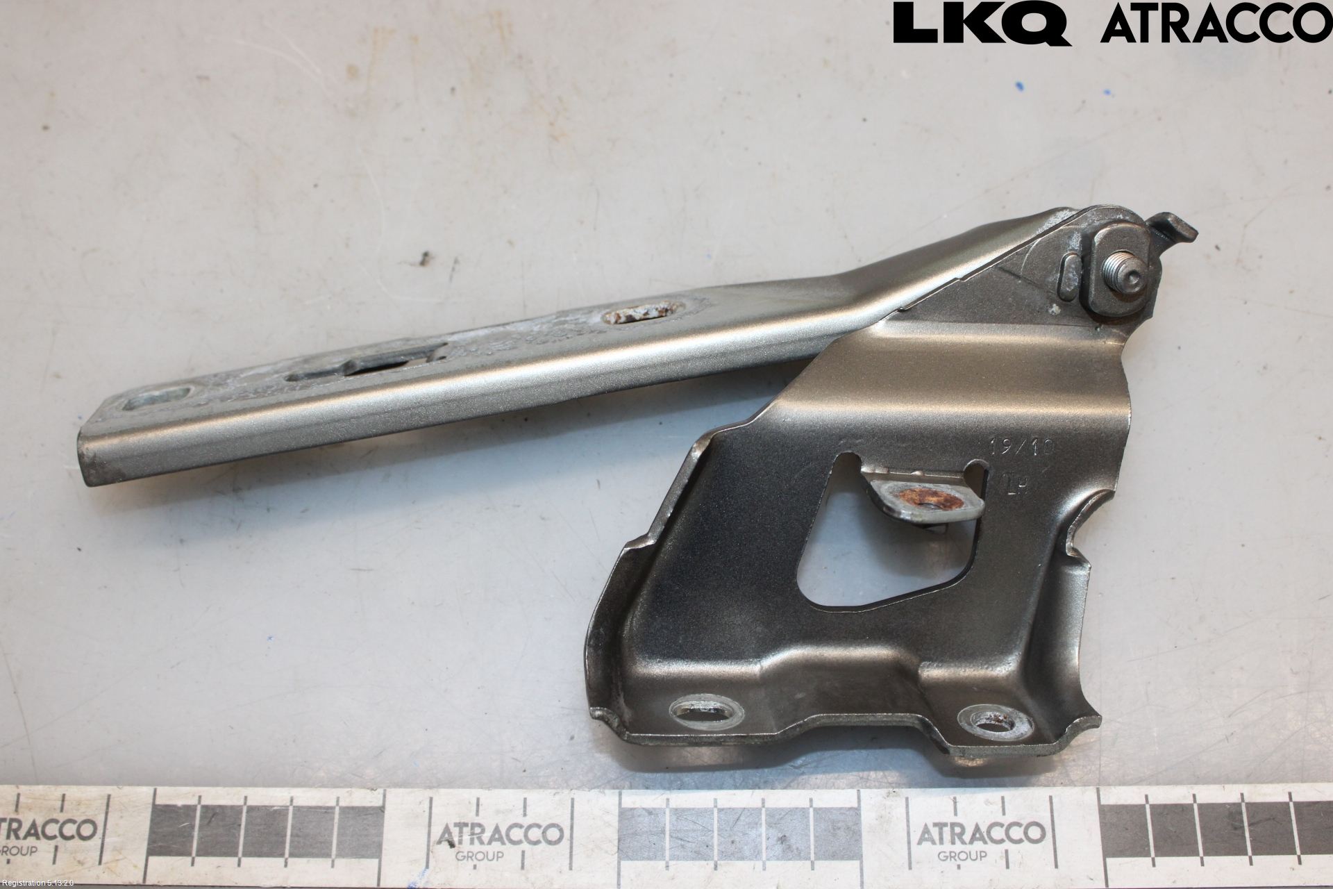 Audi A4 ALLROAD 09-16 Panser Hengsel - Hengsler