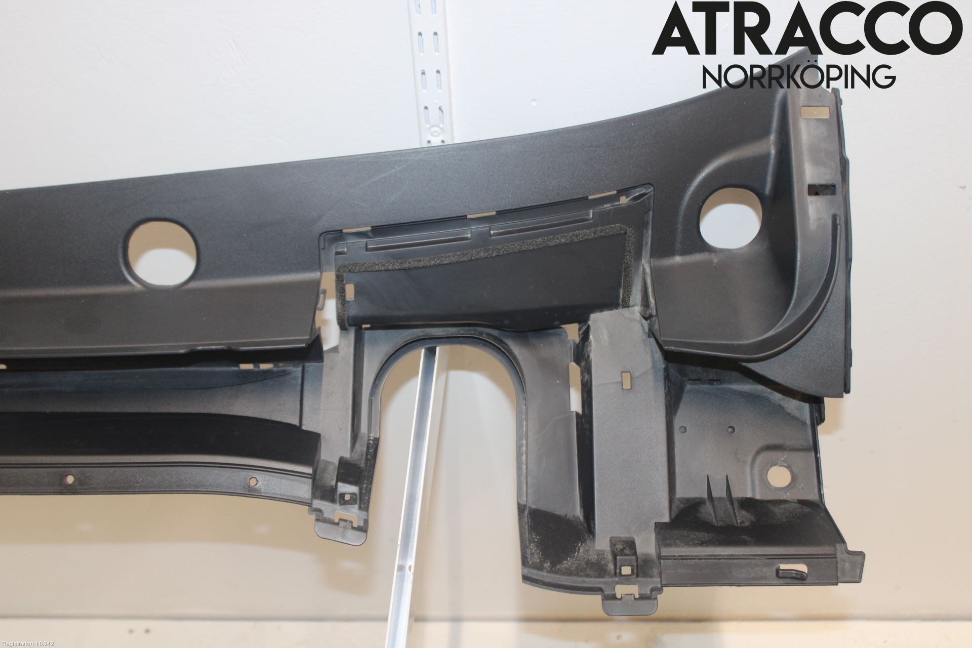 Toyota C-HR 16-23 Visker Deksel-Grill-Under Frr