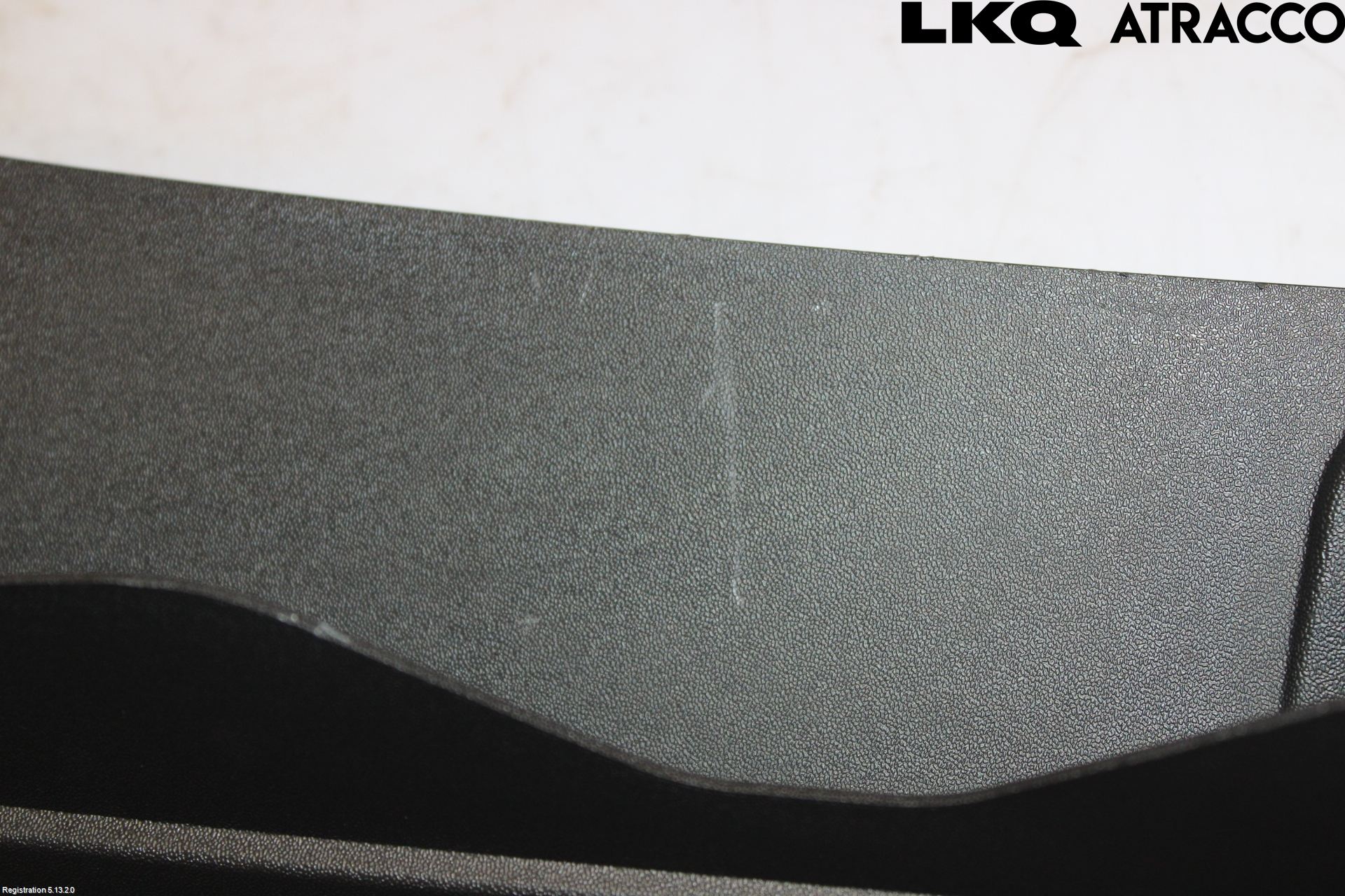 Volkswagen VW GOLF / E-GOLF VIII 20- Visker Deksel-Grill-Under Frr