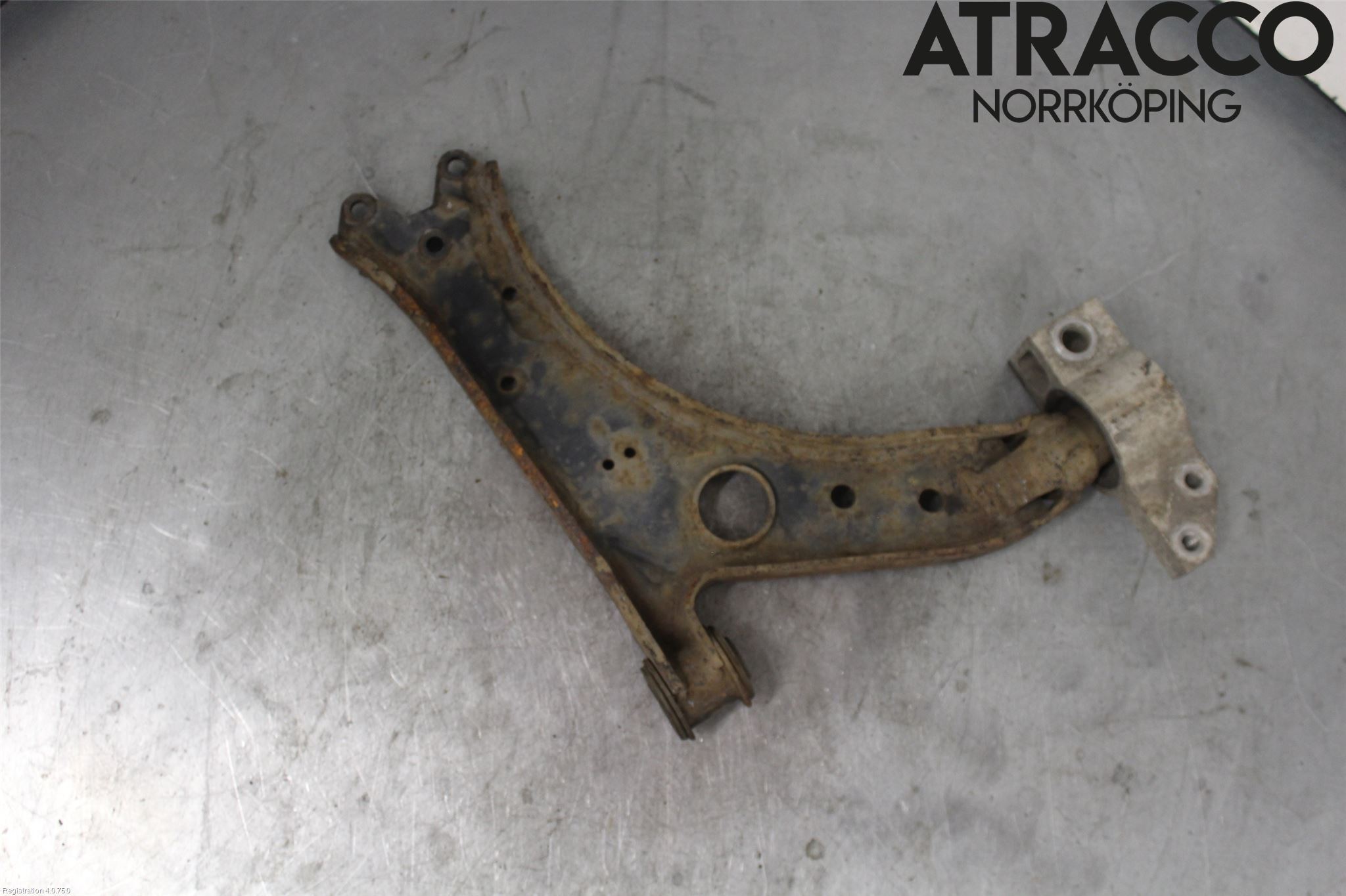 Volkswagen VW GOLF V 04-09 Bærearm Foran Venstre Nedre