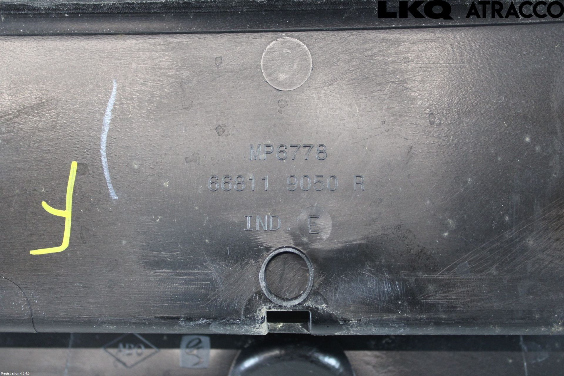 Renault EXPRESS 21- Visker Deksel-Grill-Under Frr
