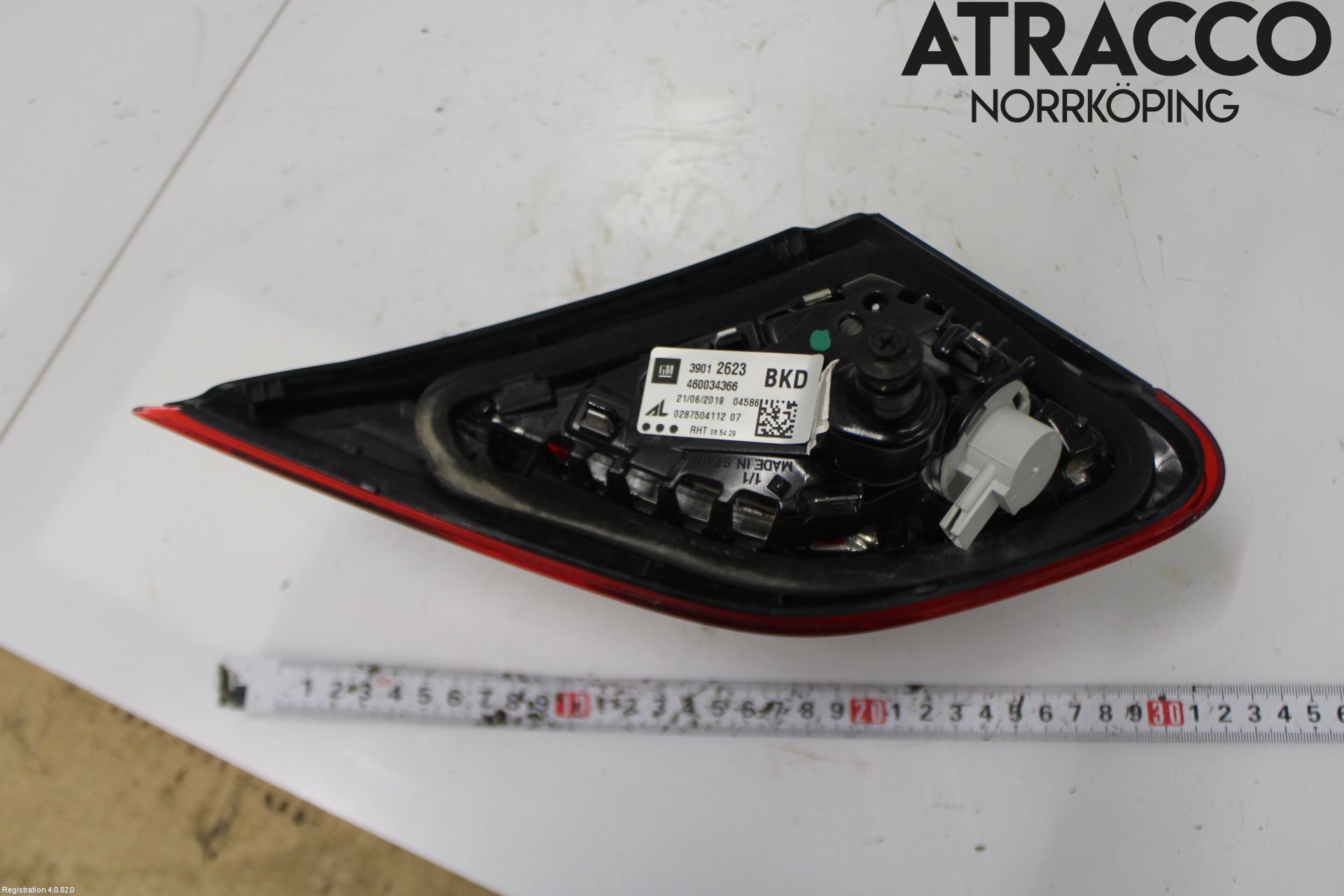 Opel CORSA E 15-19 Baklykt Venstre  På Luke(Indre