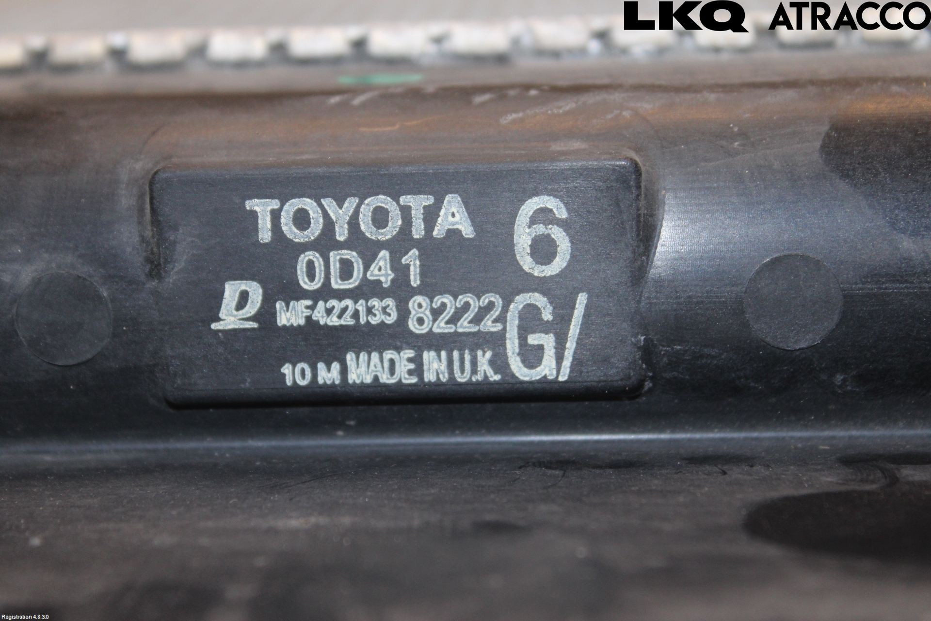Toyota AVENSIS 09-15 Radiator Manuell