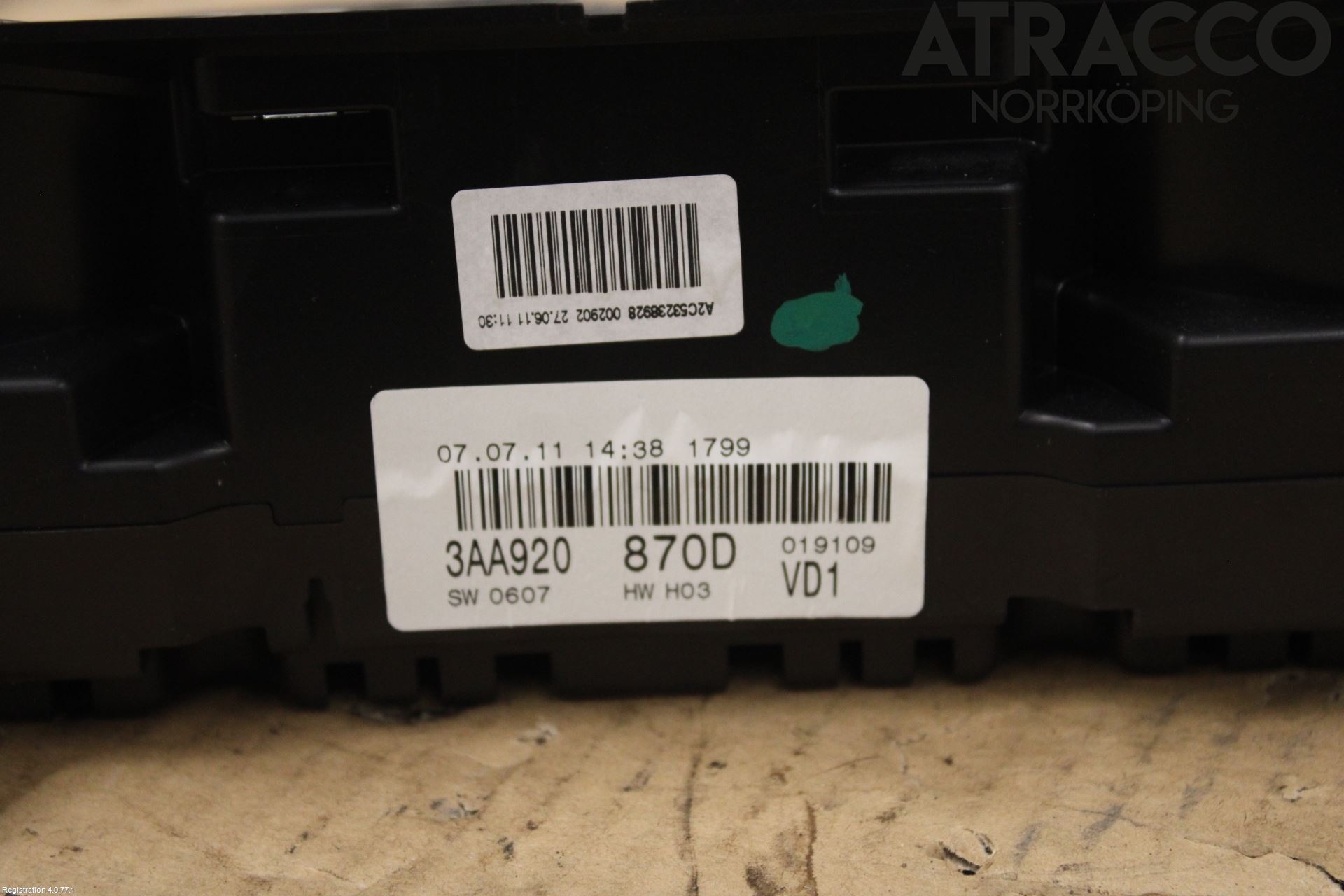 Volkswagen VW PASSAT 11-14 Instr Kombinert