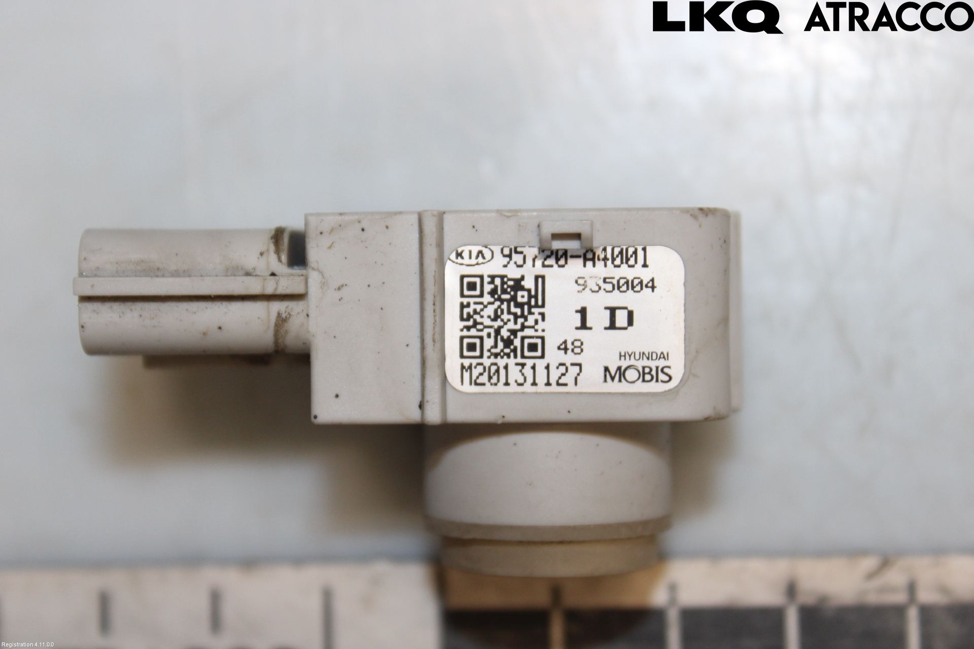 Kia CARENS III 13-19 Sensor Parkering Front