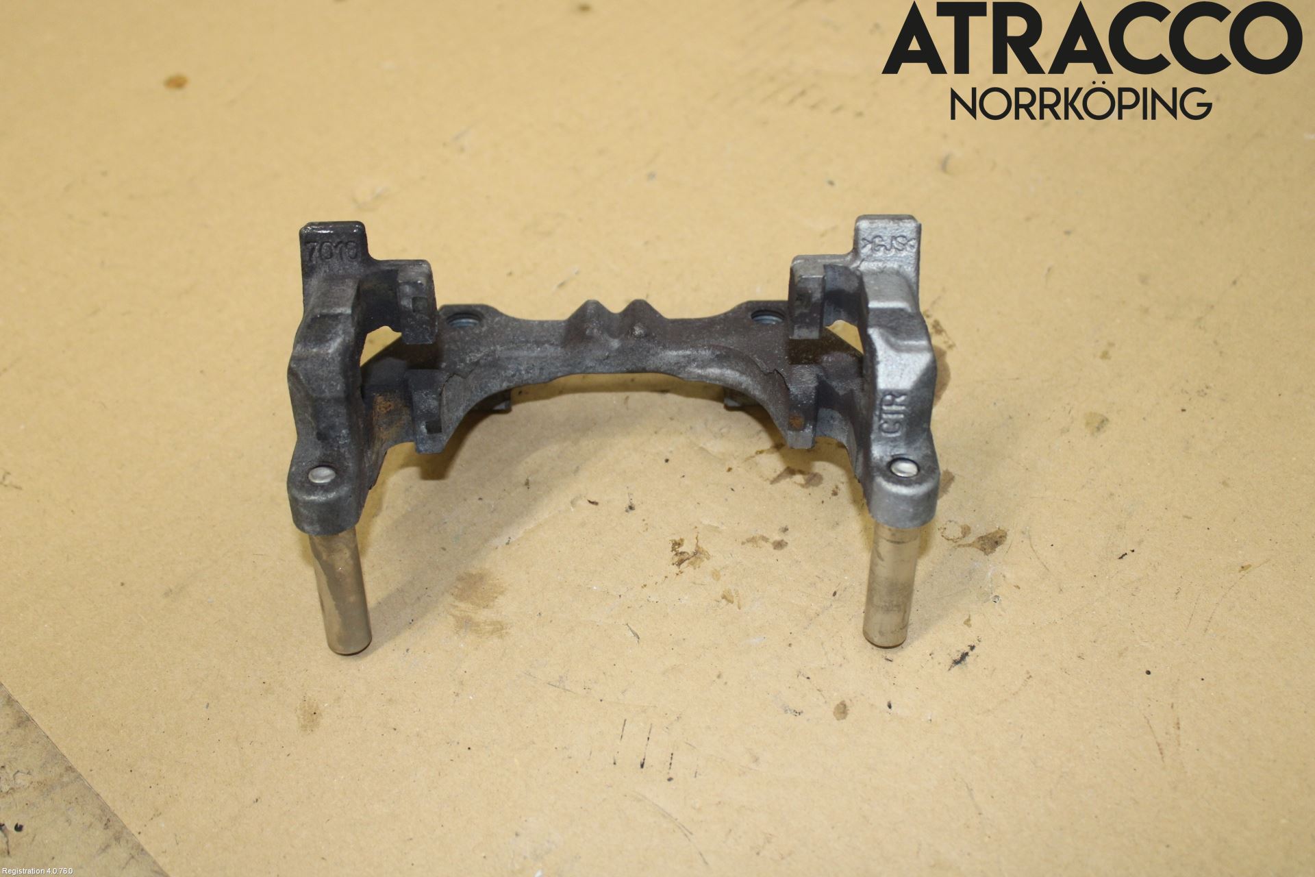 Volkswagen VW TOURAN 16- Bremsecaliper Feste Holder