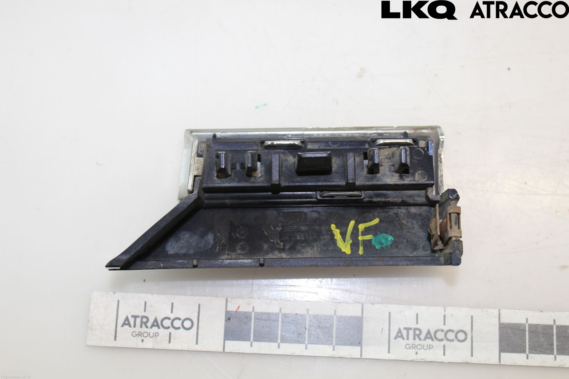 Volkswagen VW PASSAT 15-19 Kanalskjørt Venstre
