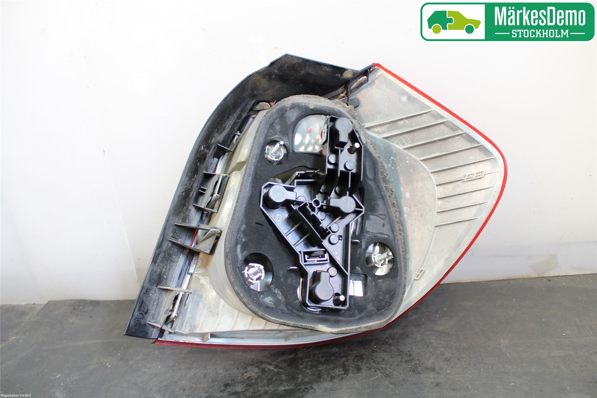 BMW 1 E87/81 5D/3D 03-11 Baklykt Venstre