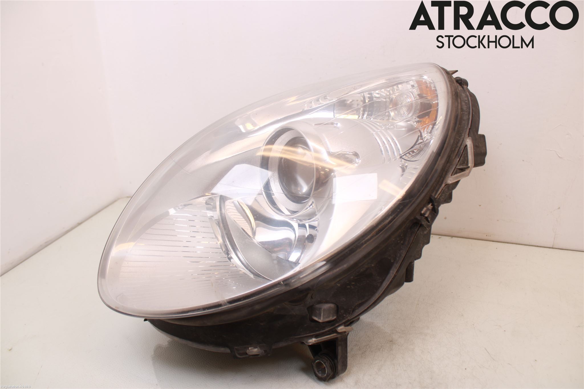 Mercedes-Benz MB R-KLASS (W251) 05-13 Frontlykt Venstre