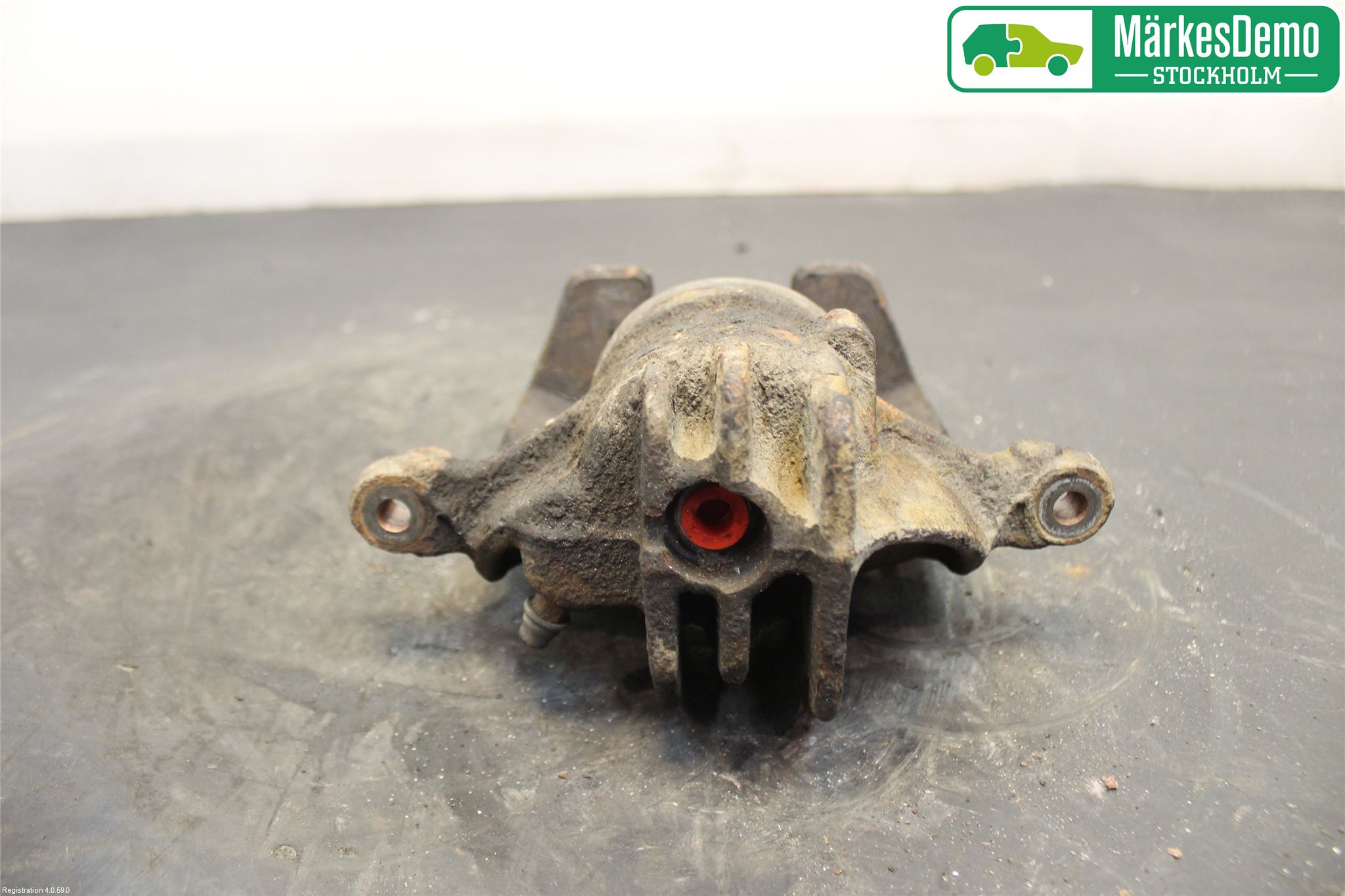 Mitsubishi CARISMA 00-04 Bremsecaliper Foran Høyre