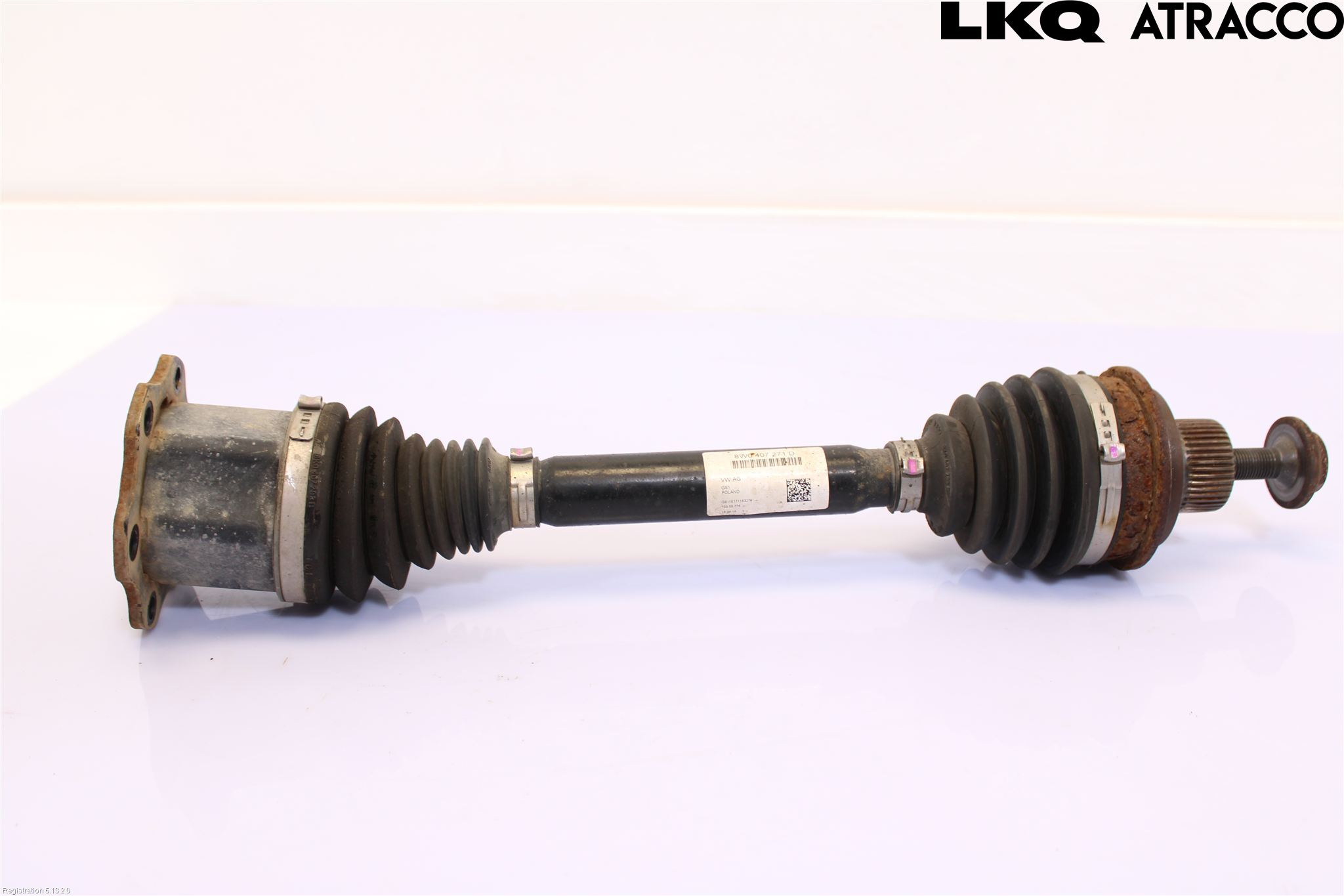 Audi A4/S4 B9 16-19 Drivaksel Foran Kompl Høyre