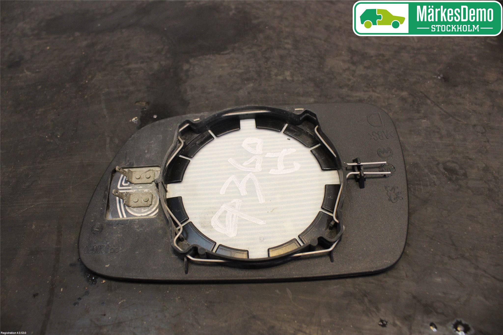 Peugeot 307     01-05 Speil Glass H