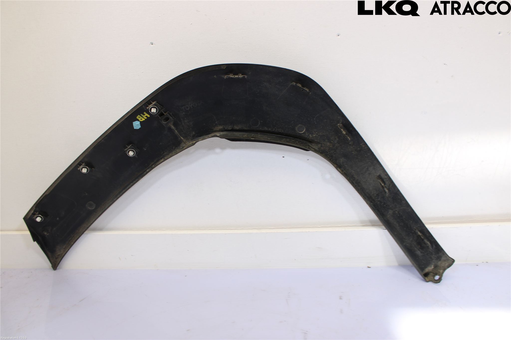 Toyota YARIS CROSS XP21 21- Skjerm Bredder