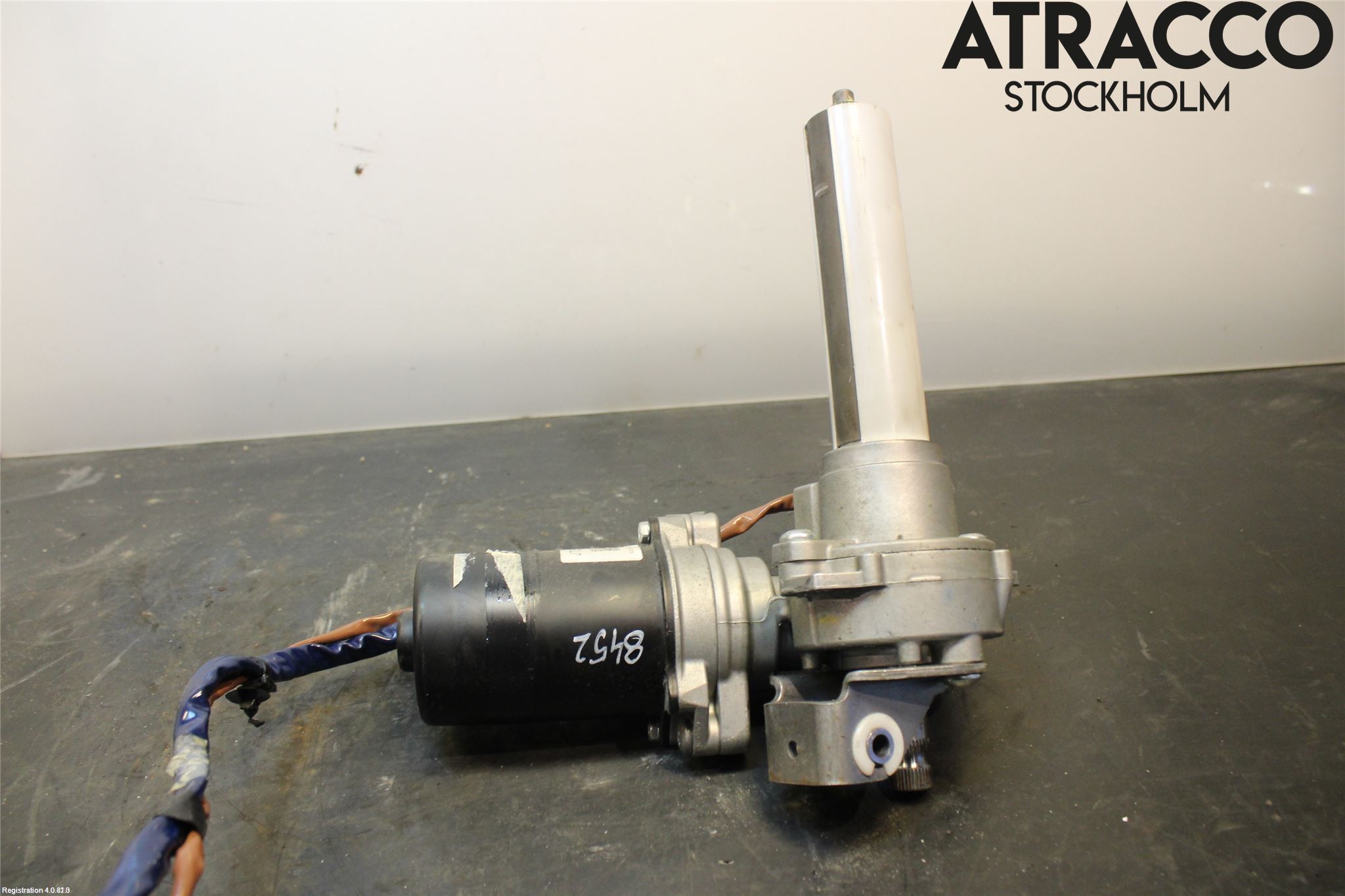 Toyota YARIS XP90 06-11 Rattakselaggregat Innebygd Servo