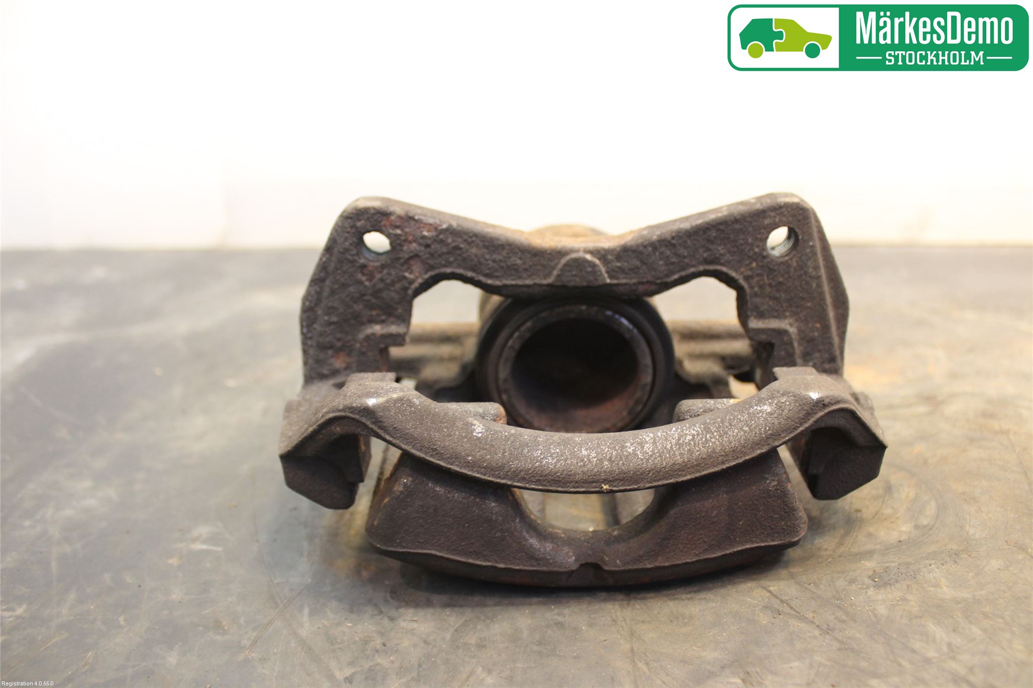 Mitsubishi COLT   04-08 Bremsecaliper Foran Høyre