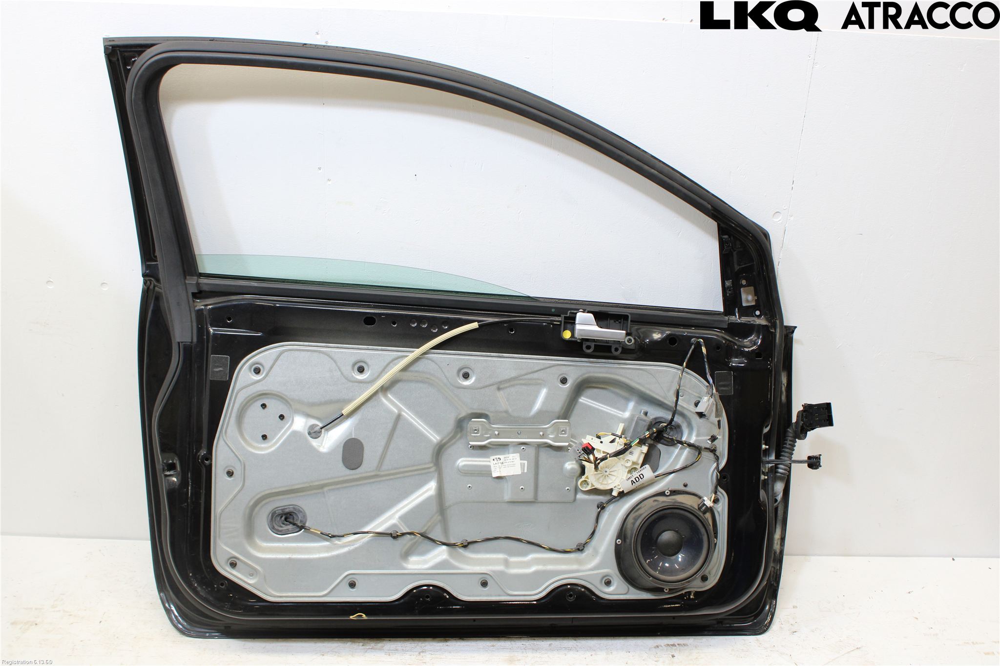 Ford FOCUS     04-07 Dør 4D Foran Venstre