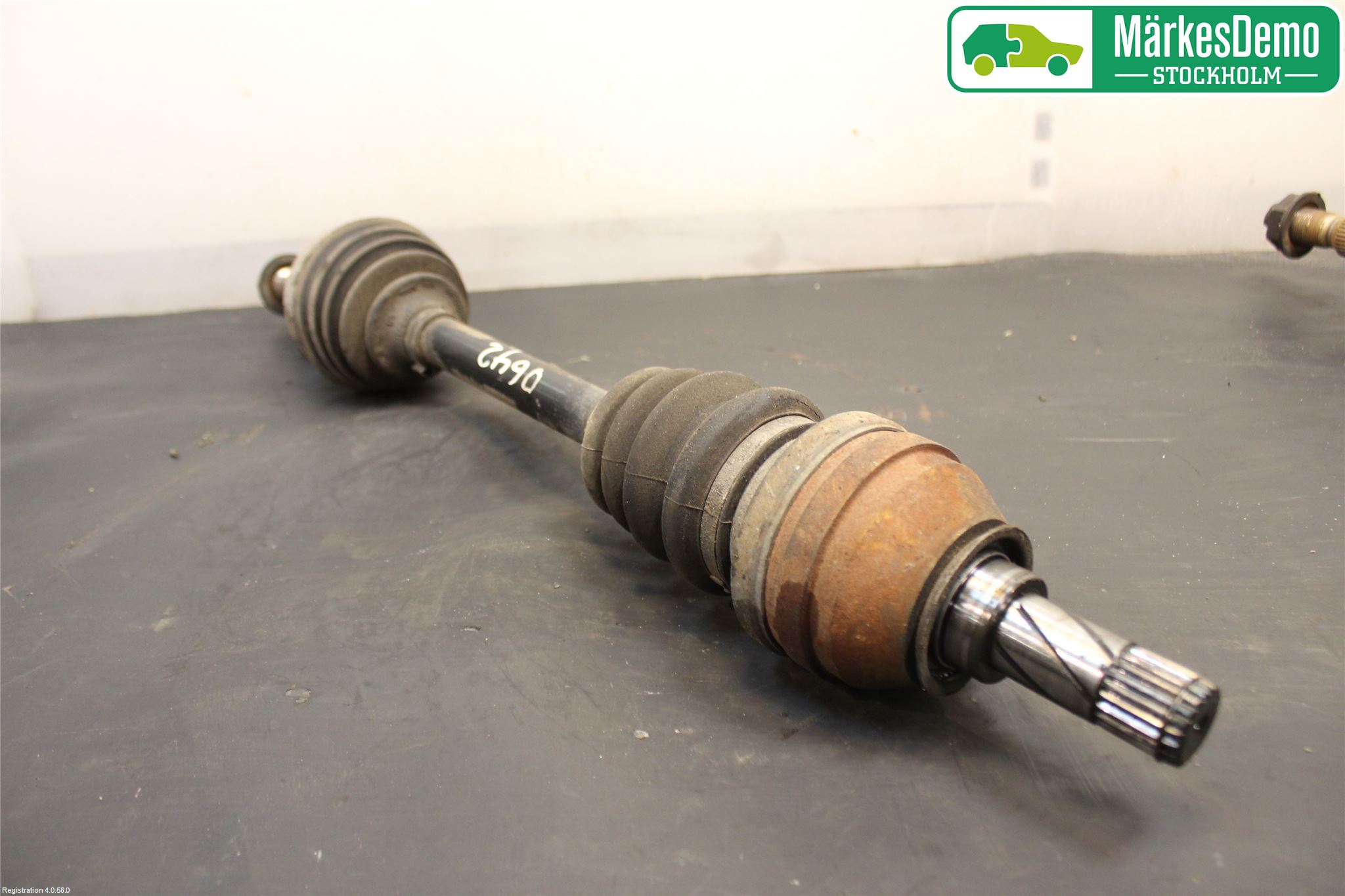 Opel ASTRA H 04-12 Drivaksel Foran Kompl Venstre