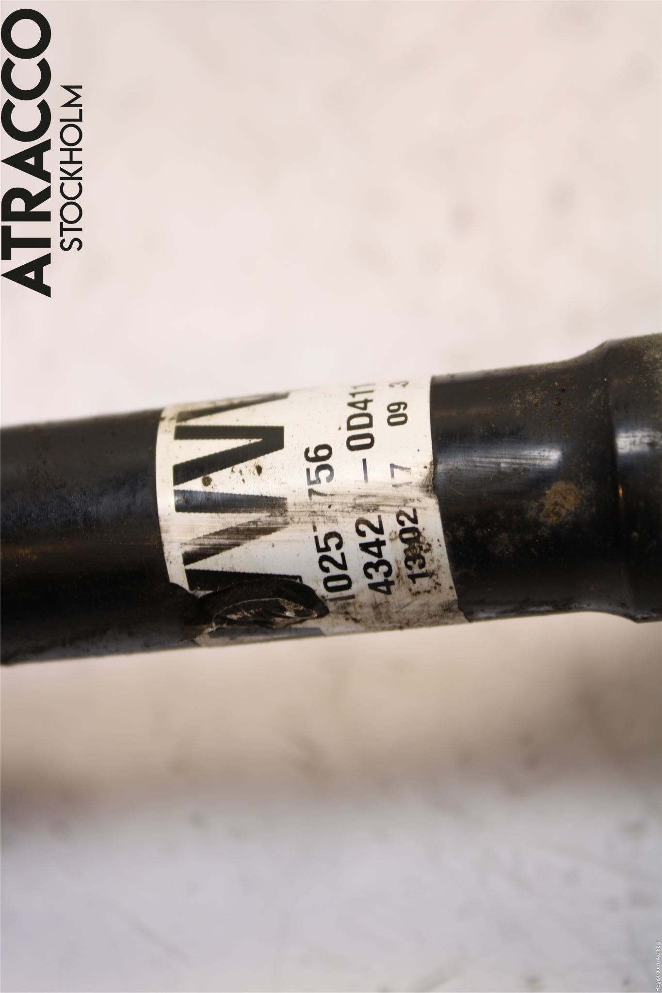 Toyota YARIS XP130 15-20 Drivaksel Foran Kompl Venstre