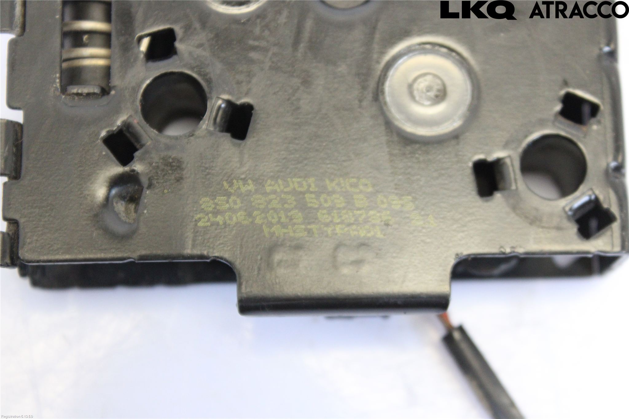 Volkswagen VW POLO VI 18->> Panserlås
