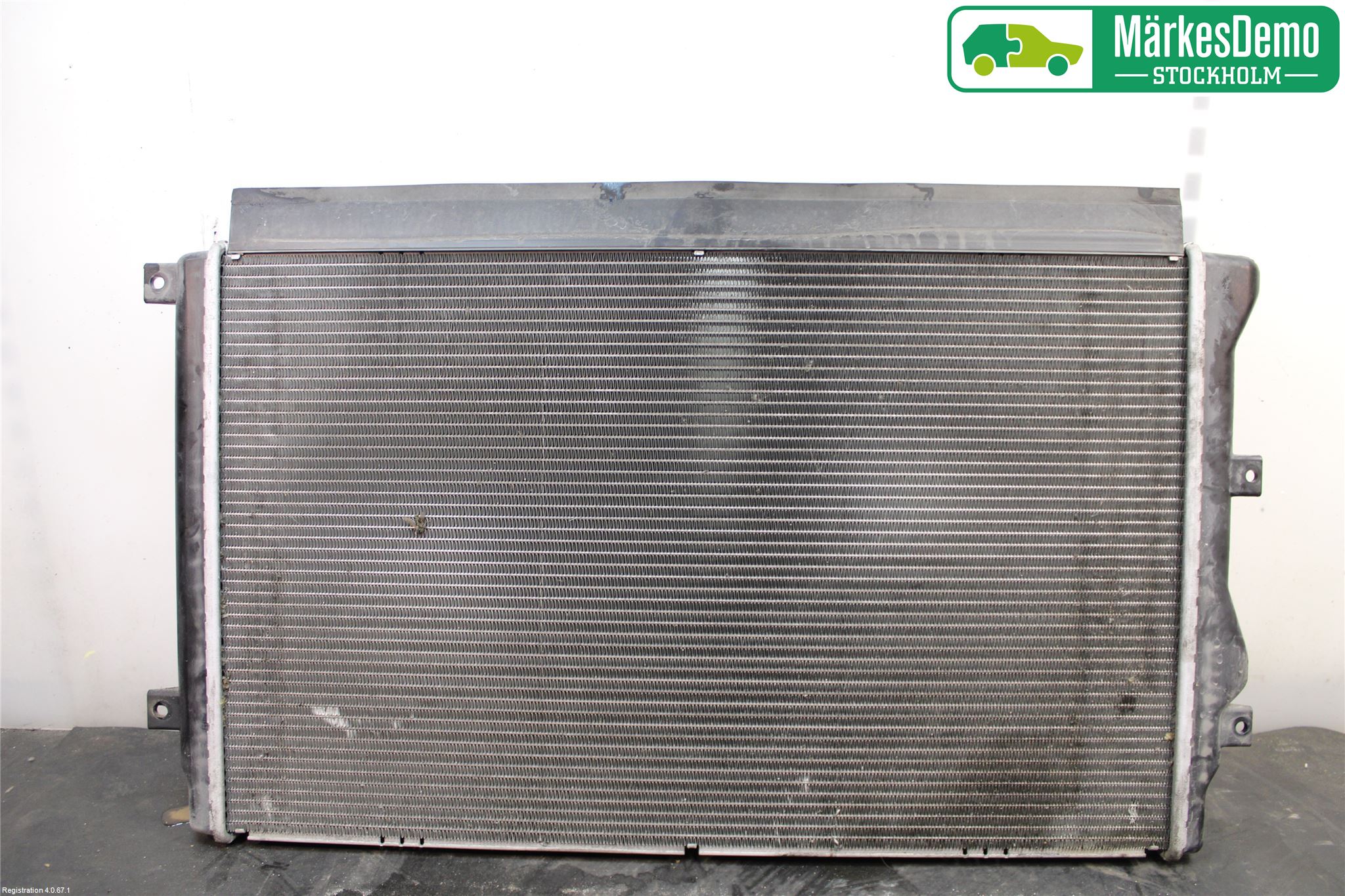 Skoda SUPERB 09-15 Radiator Automat
