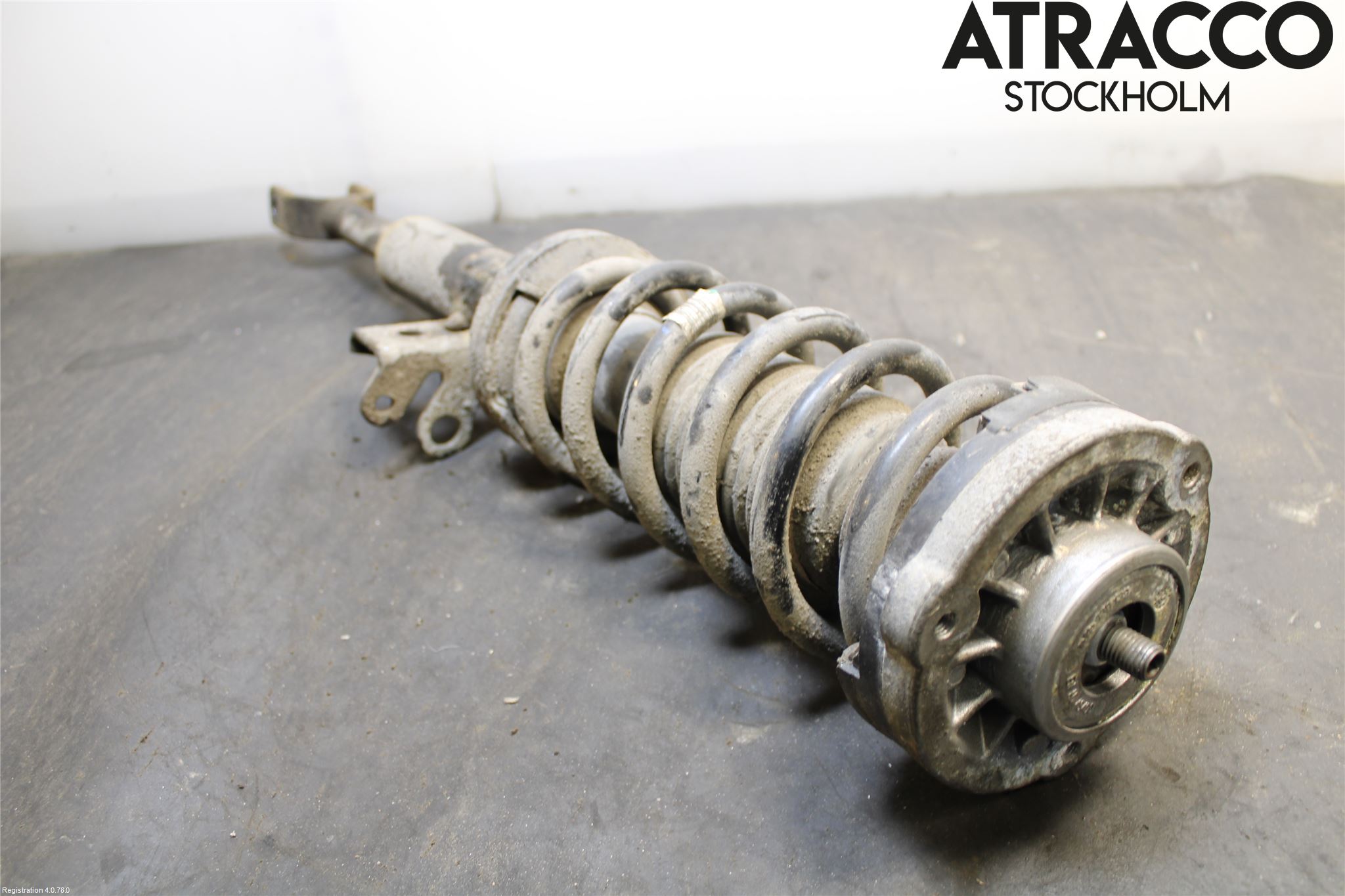 BMW 5 F10/F11/F18 09-17 Fjærbein Foran Venstre