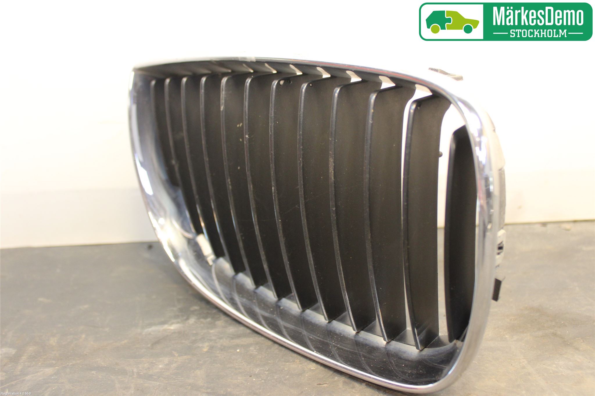 BMW 1 E87/81 5D/3D 03-11 Grilldel Høyre
