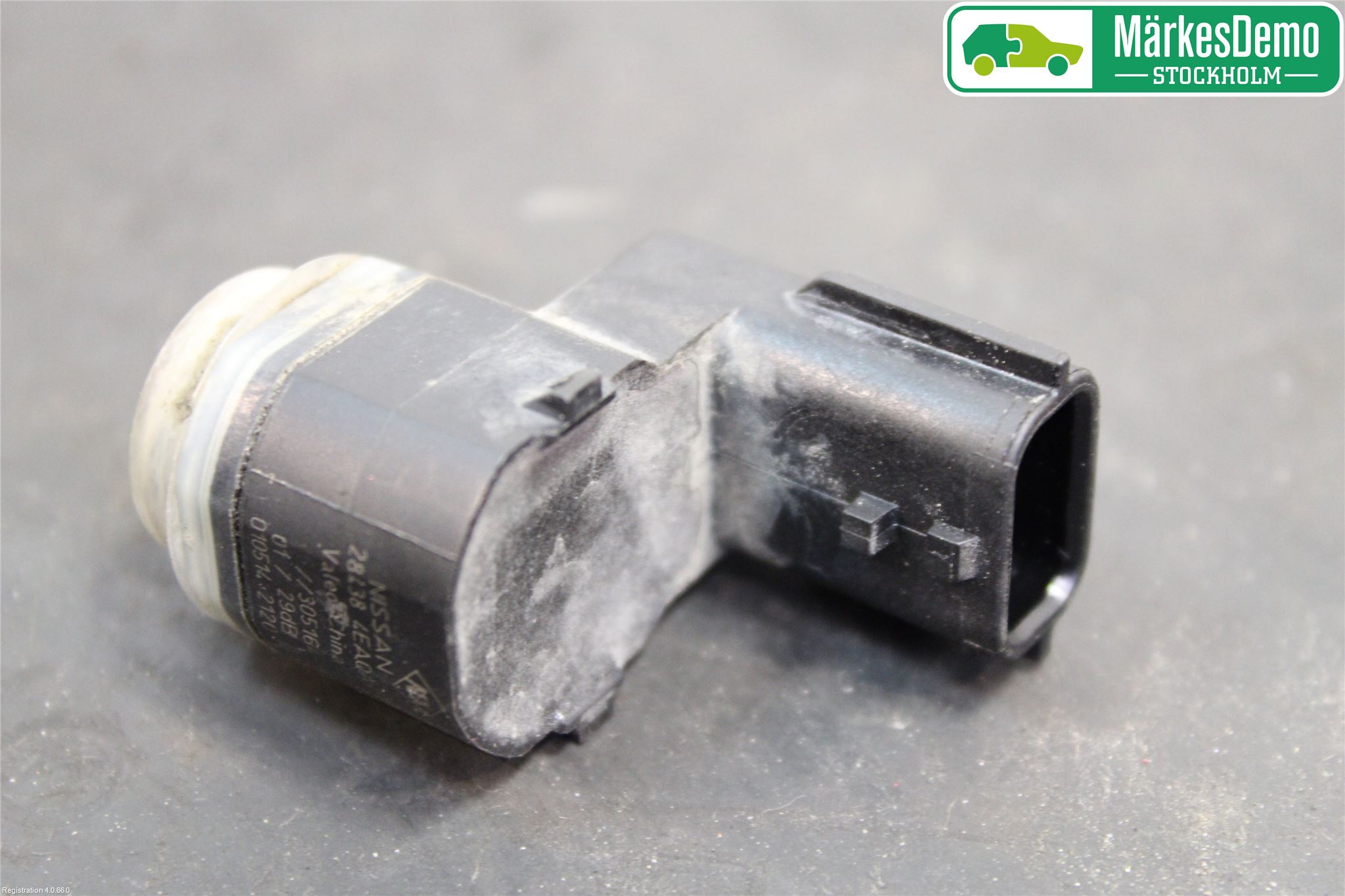 Nissan QASHQAI 14-17 Sensor Parkering Front