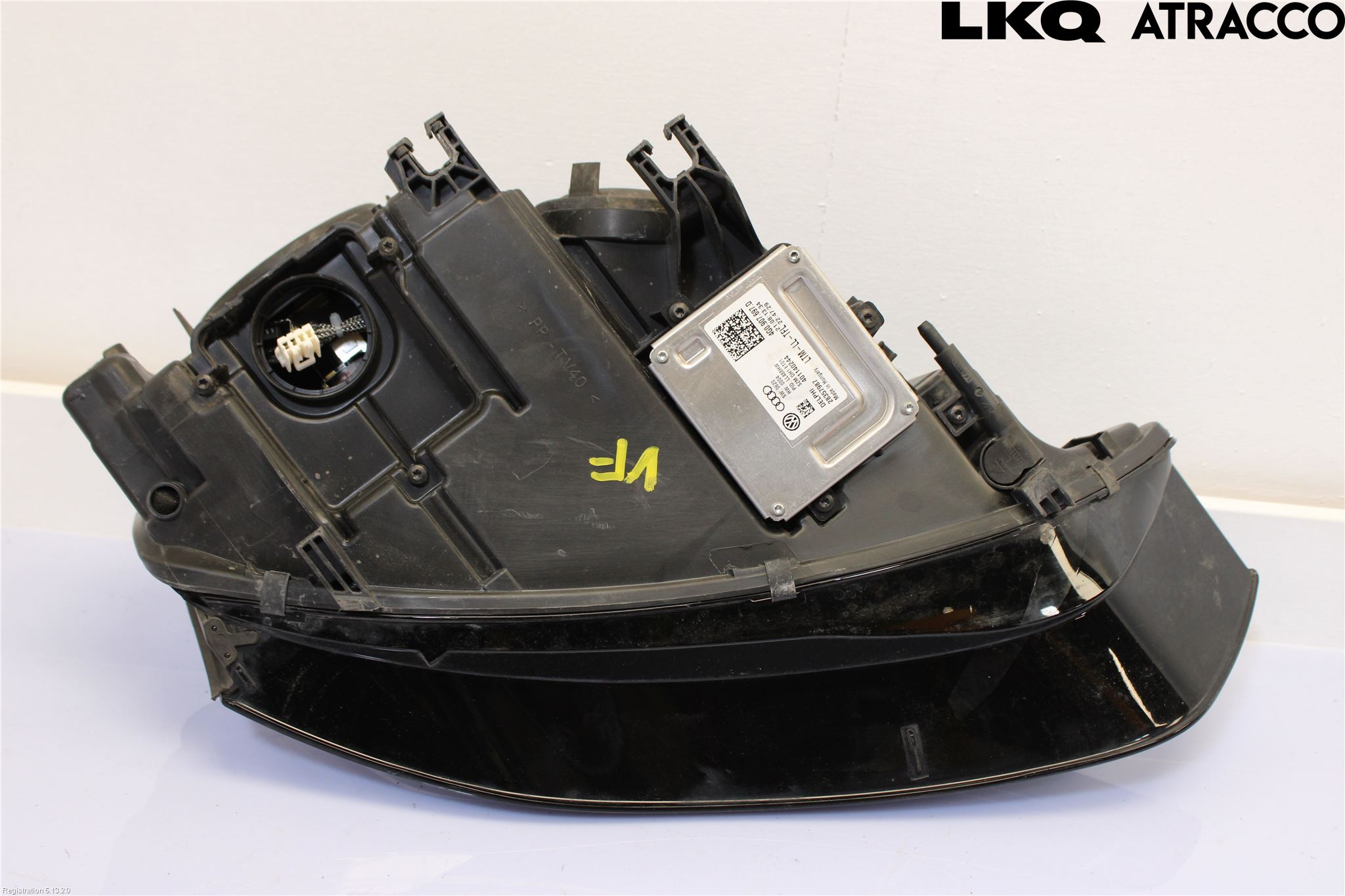 Audi A4 12-15 Frontlykt Venstre