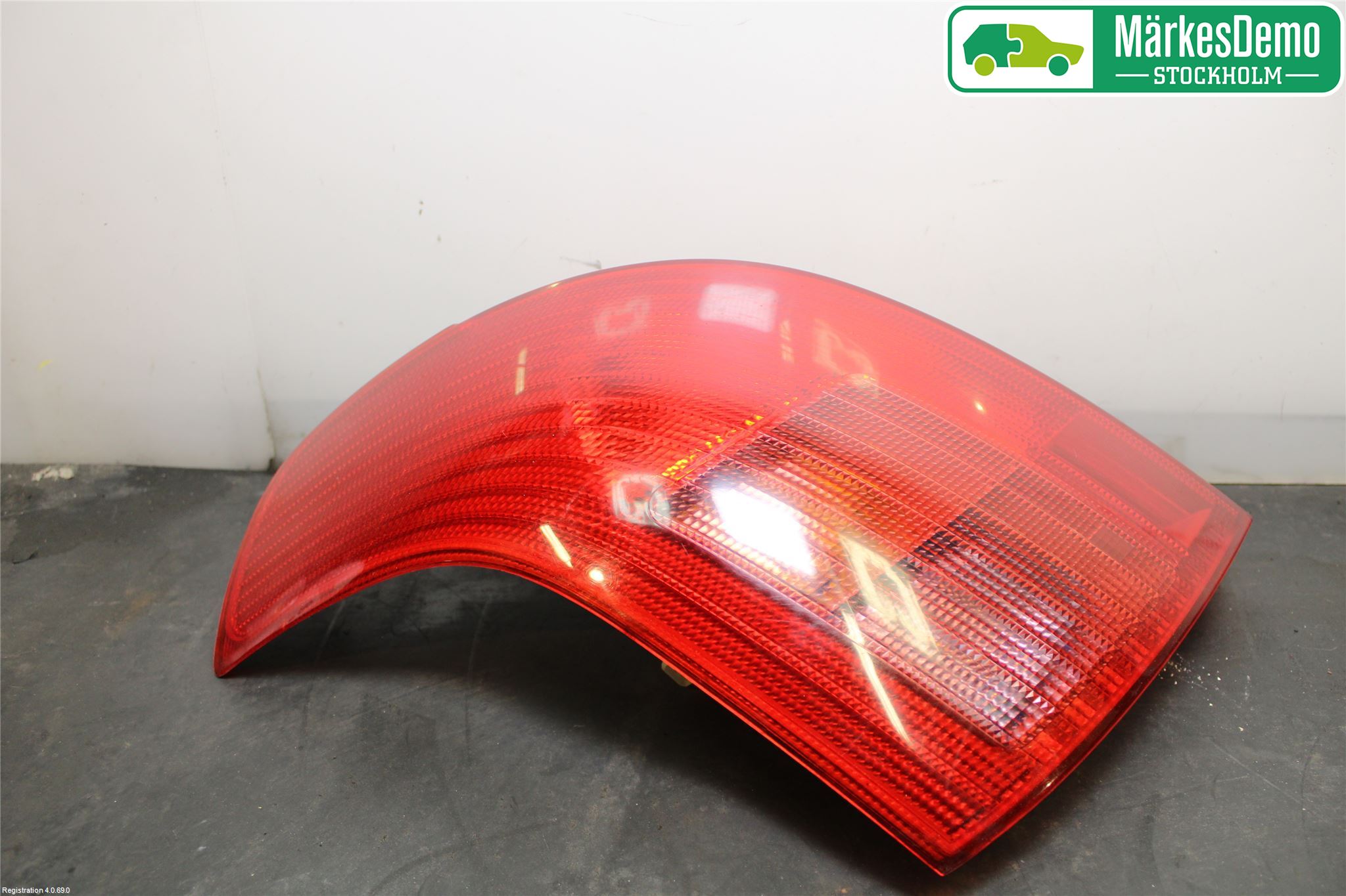 Suzuki SWIFT 05-10 Baklykt Venstre