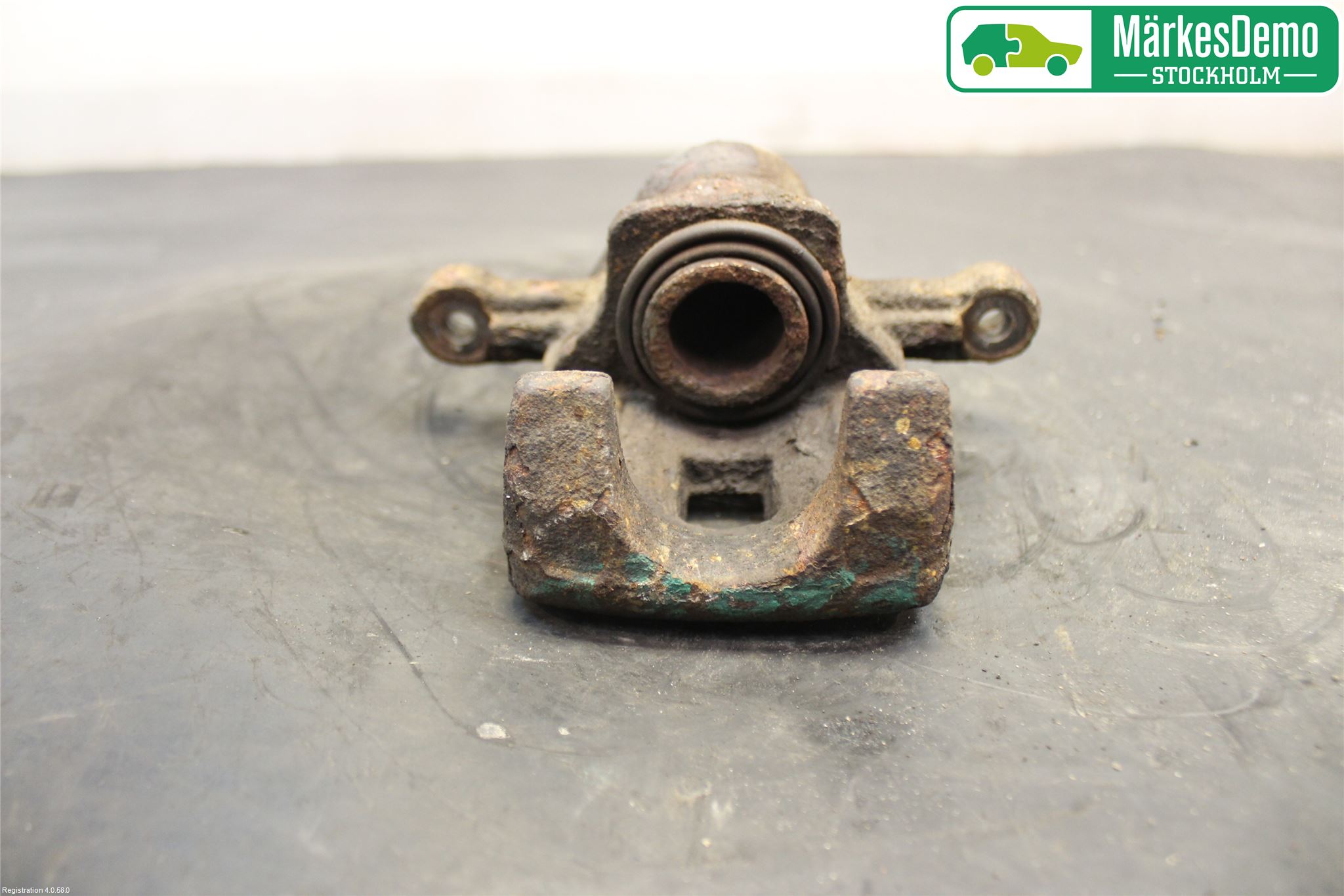 Kia SPORTAGE (JE) 05-10 Bremsecaliper Bak Venstre