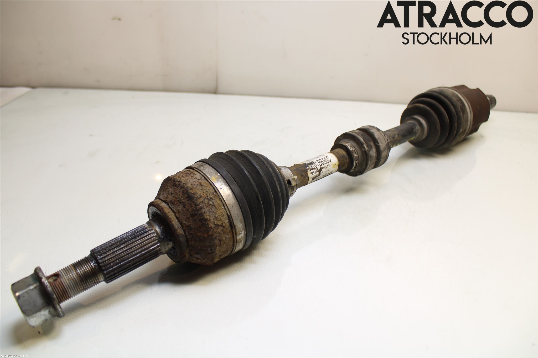 Nissan QASHQAI 10-14 Drivaksel Foran Kompl Venstre
