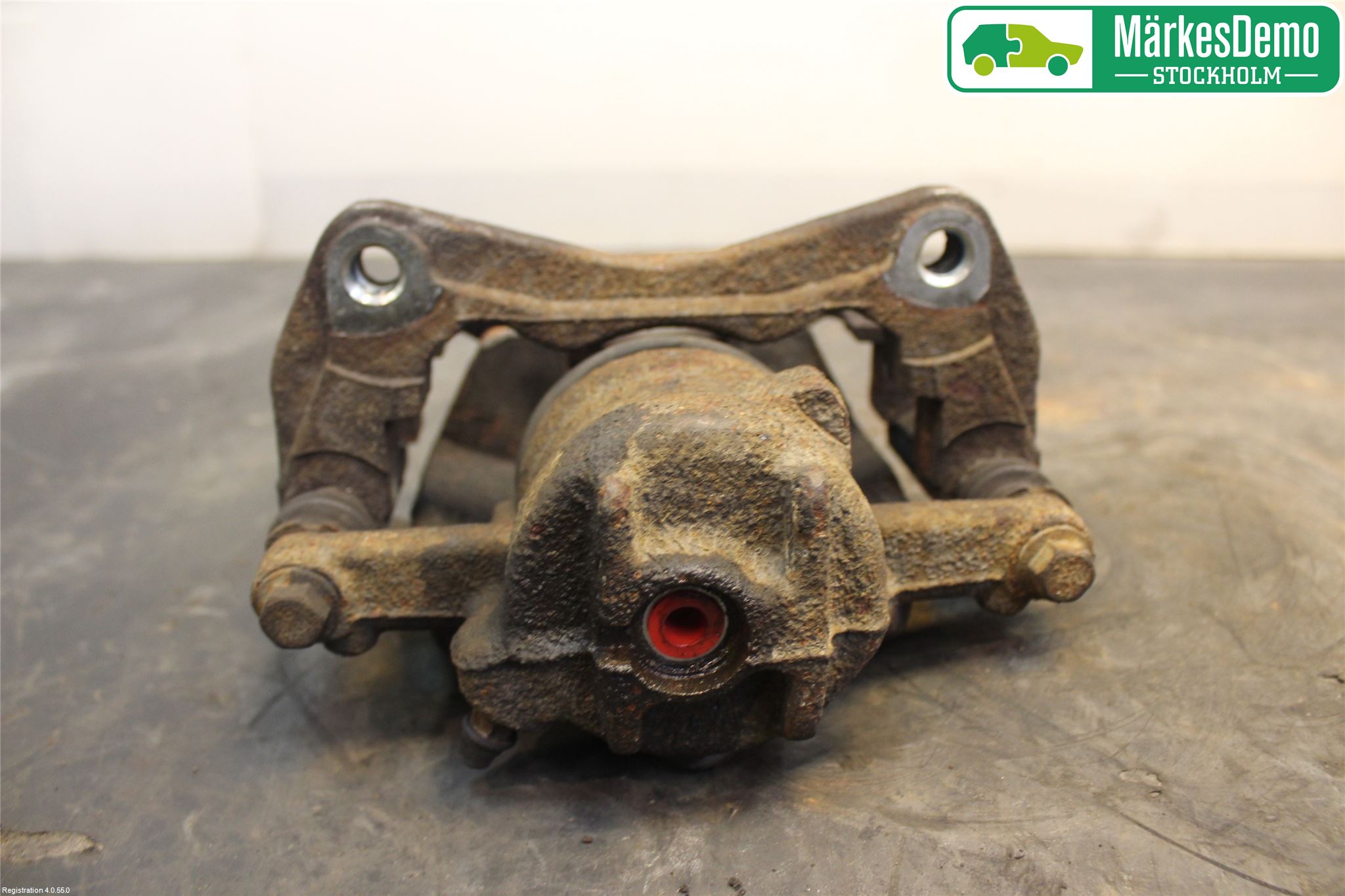 Mitsubishi COLT   04-08 Bremsecaliper Foran Høyre