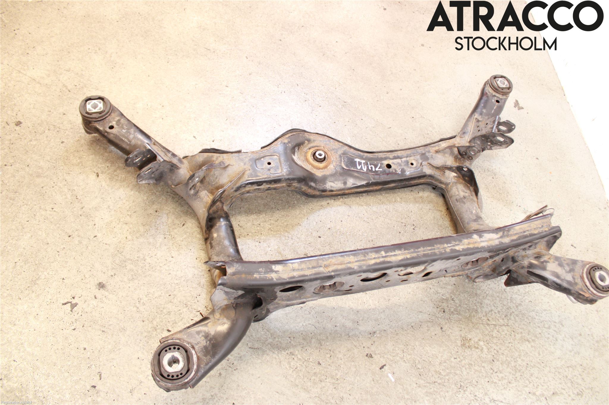 Audi A7/S7 4G 11-17 Bakaksel Feste Travers-Ramme