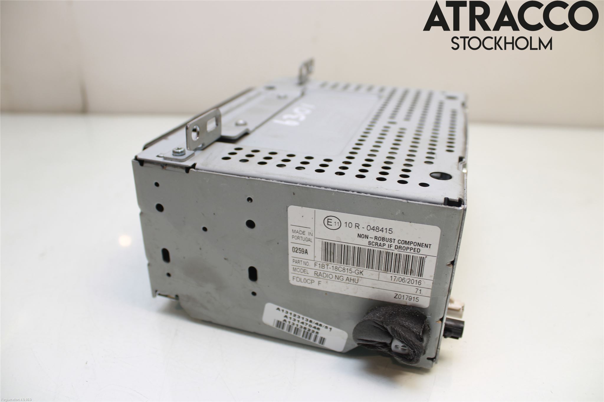 Ford TRANSIT/TOURNEO CONNECT 13-22 Stereo Radio Med Cd