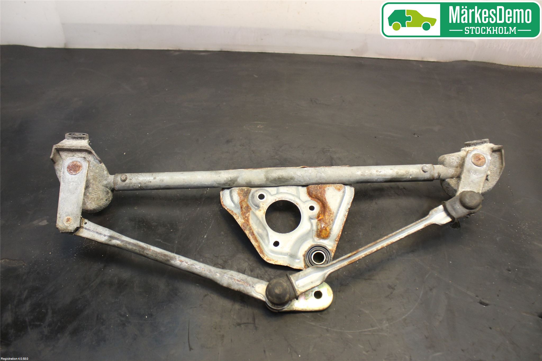 Toyota YARIS VERSO P1 00-05 Viskeroverføring Frontrute