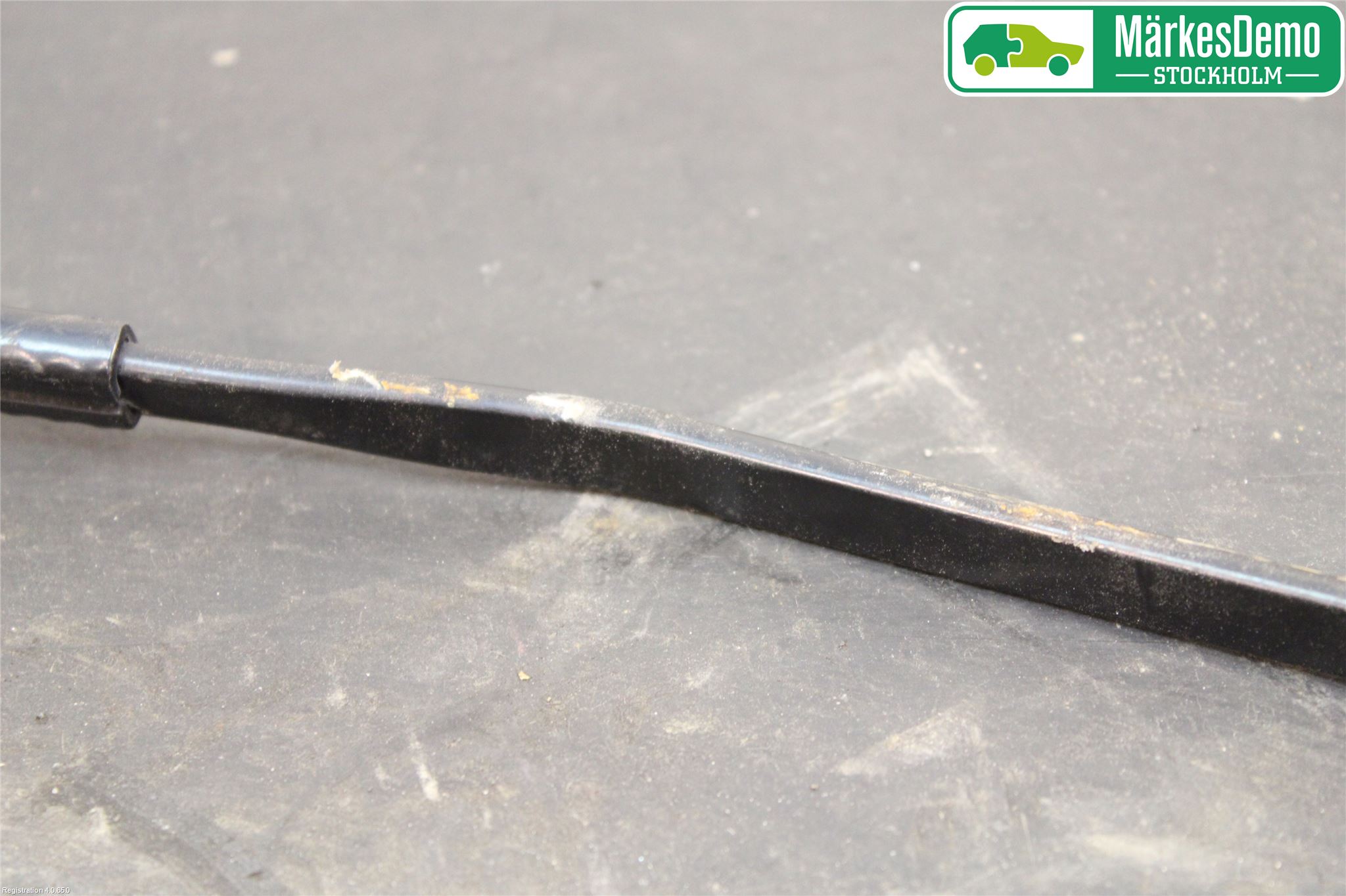 Volvo V70 08-13 Viskerarm-Armer Frontrute