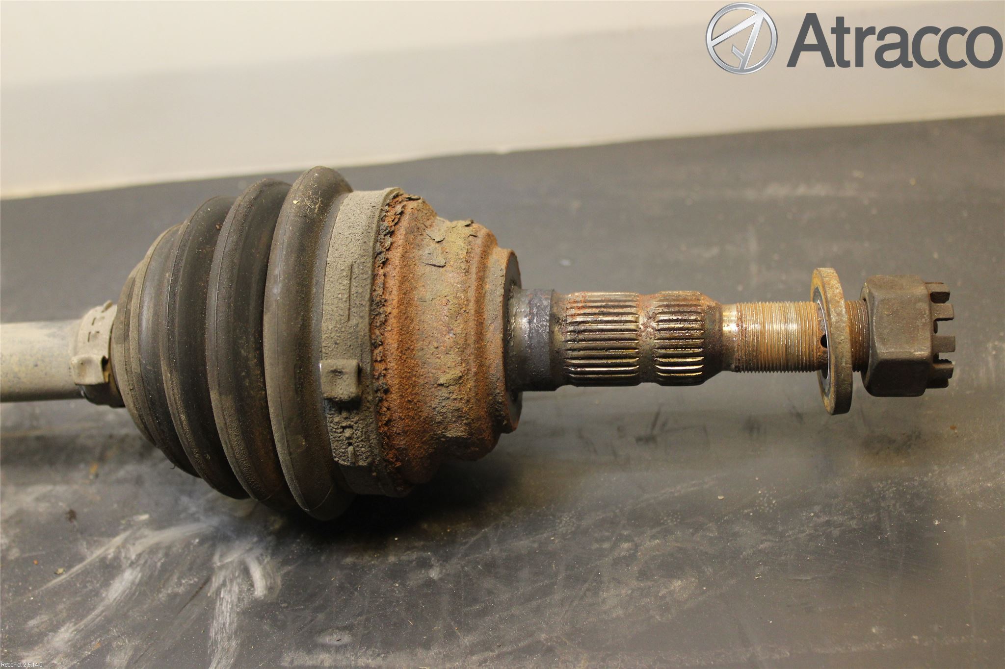 Opel ASTRA G 98-03 Drivaksel Foran Kompl Venstre