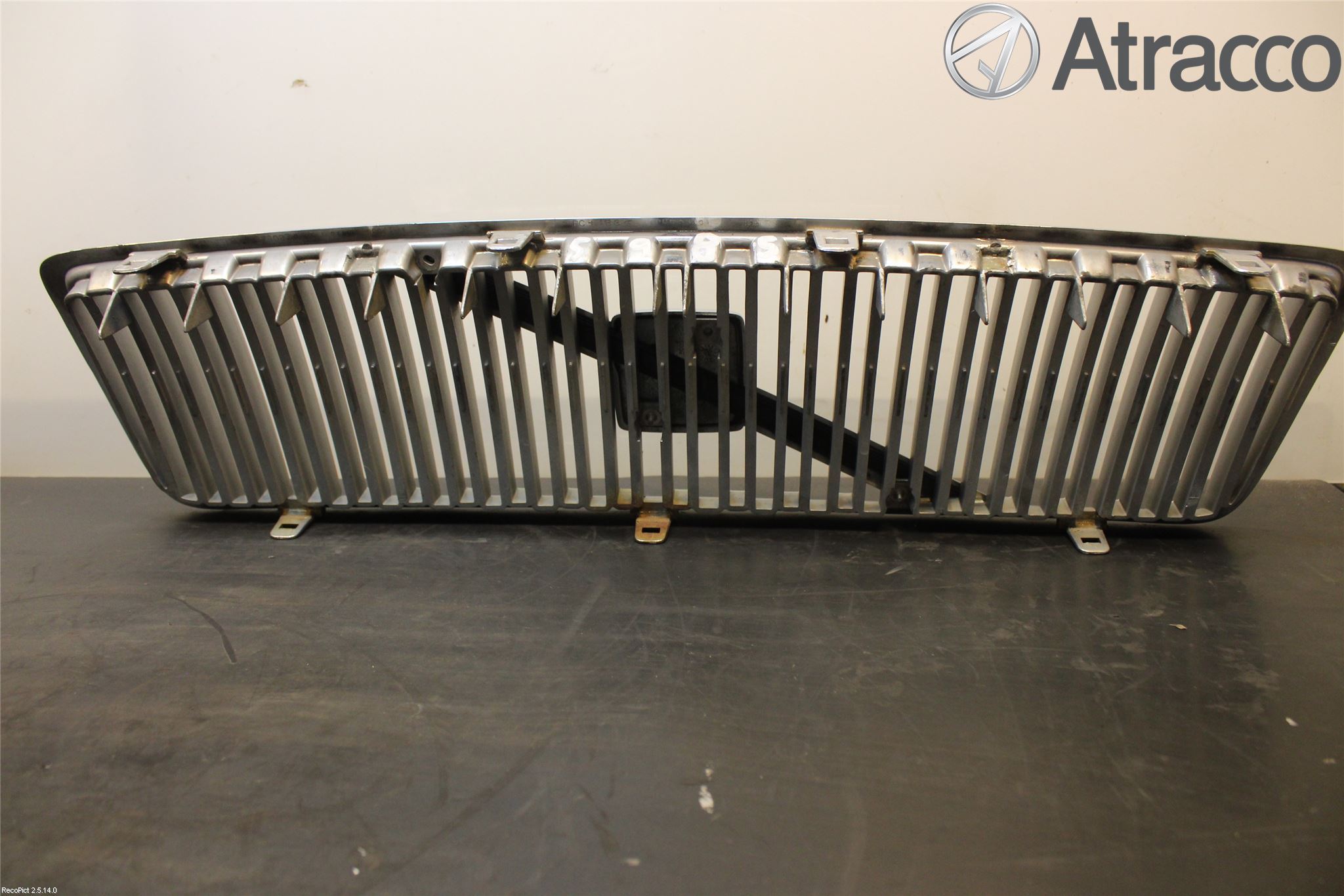 Volvo S80 99-03 Grill Komplett