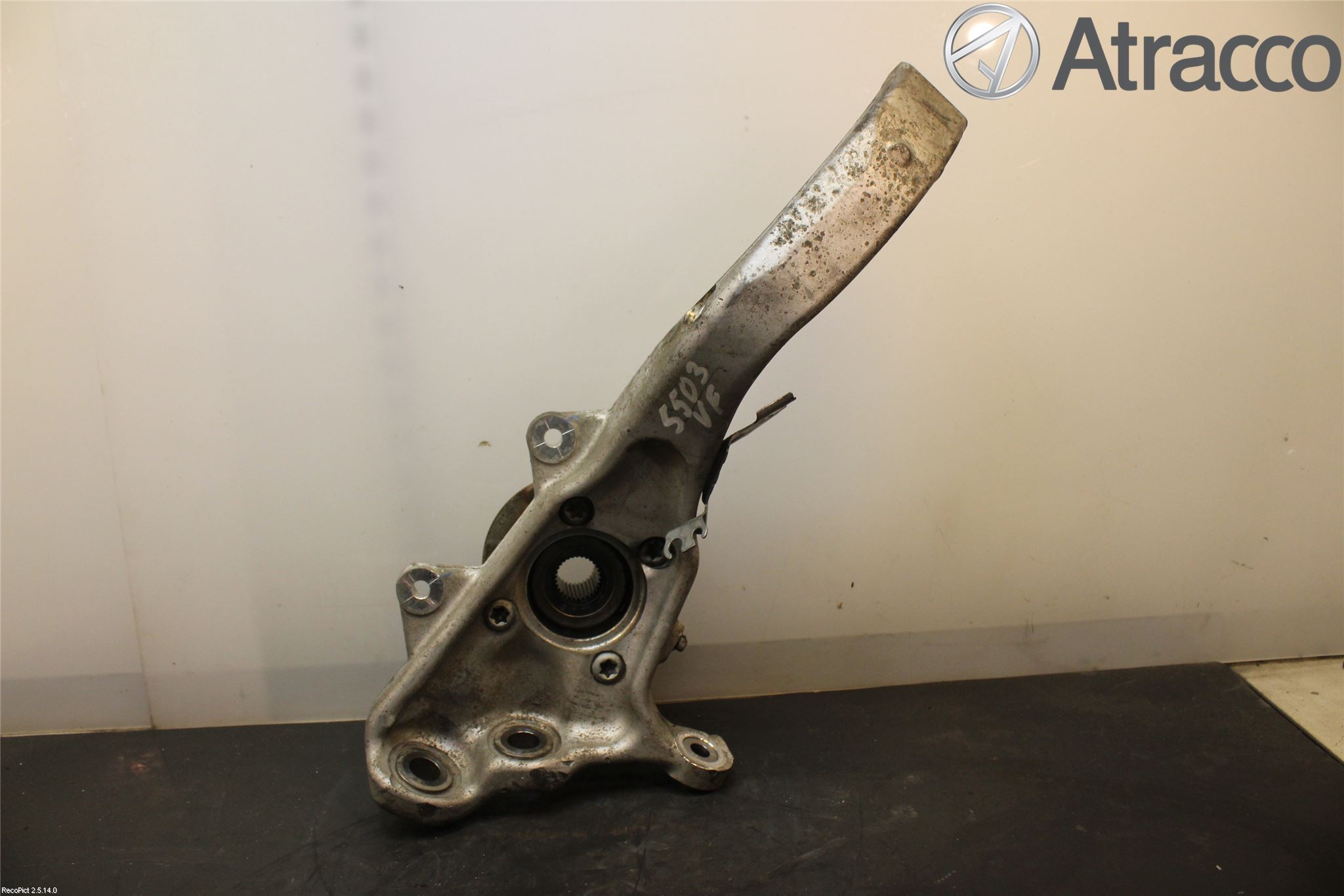 BMW X5 F15 13-18 Spindel Vf