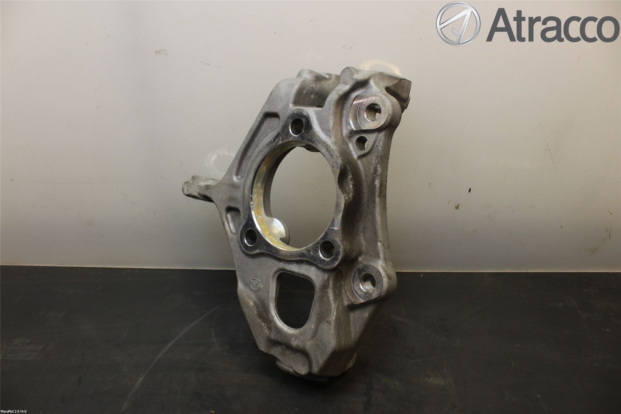 Mazda MX-5 IV (ND/ND2/ND3) MIATA 15- Spindel Vf