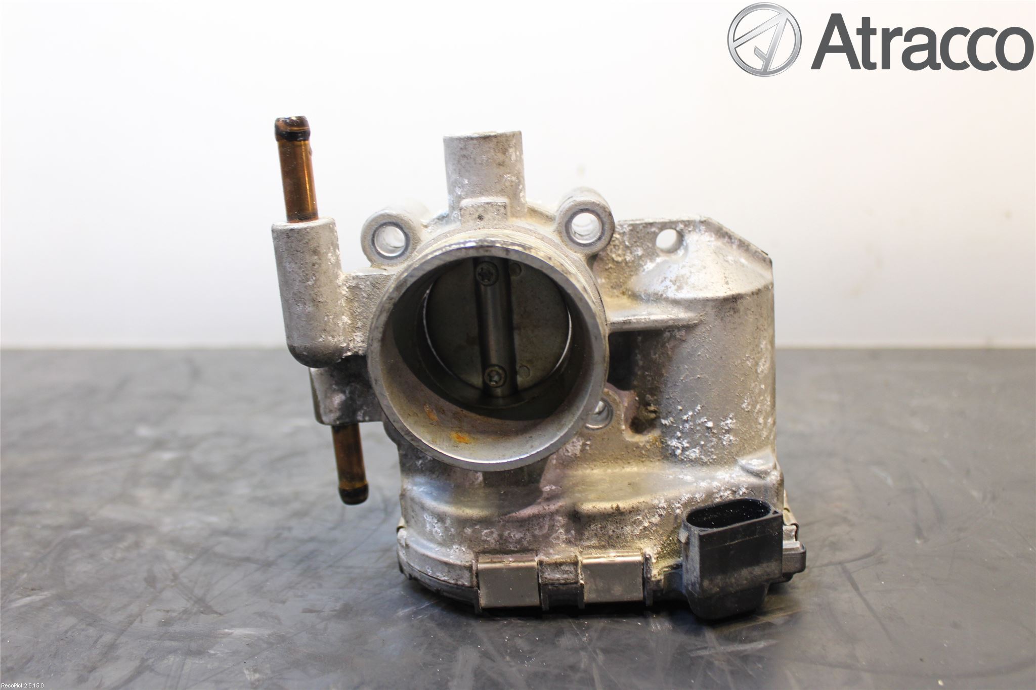 Opel CORSA C    00-06 Inns Spjeldhus