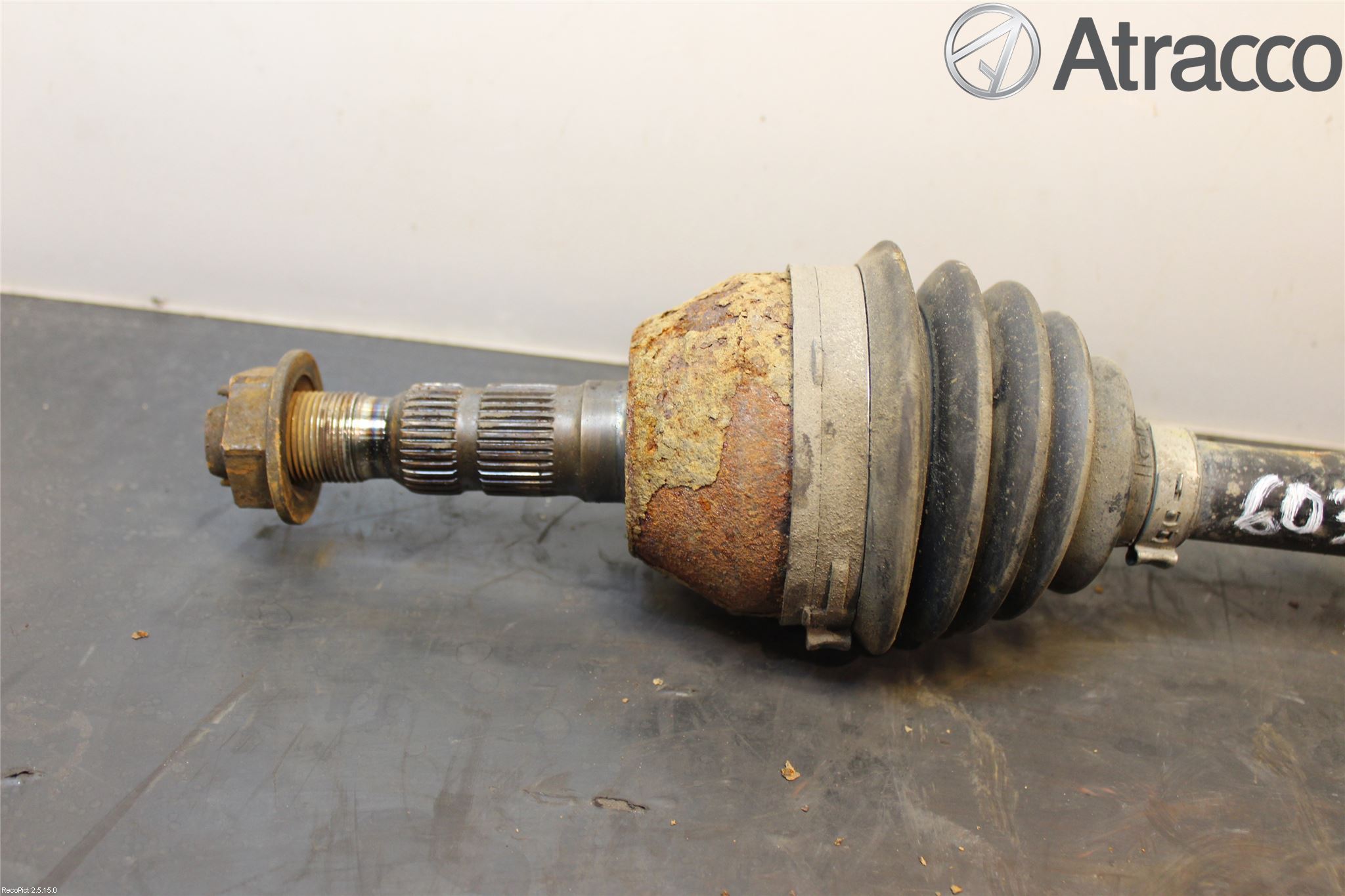 Opel ASTRA H 04-12 Drivaksel Foran Kompl Venstre