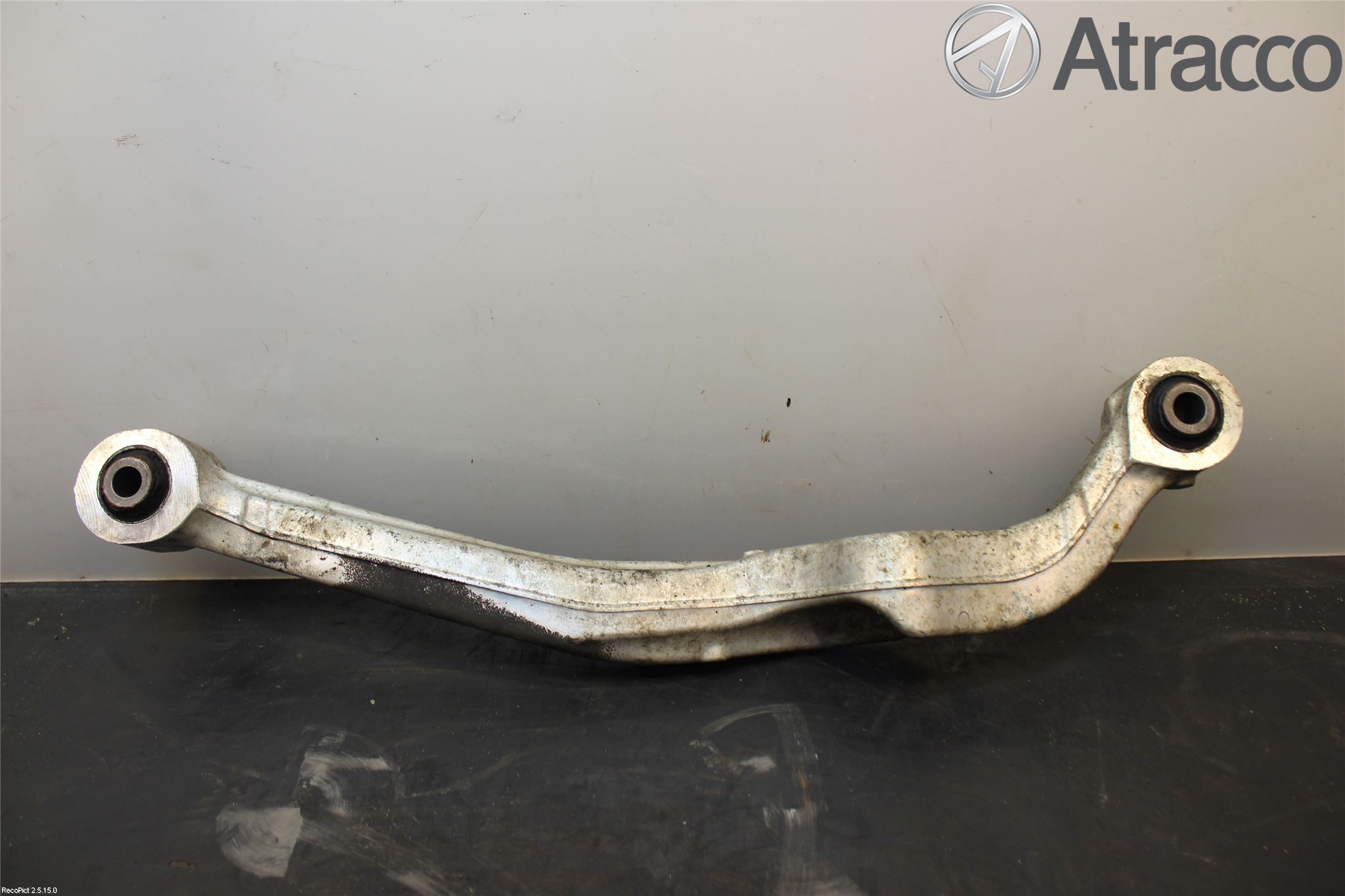 Nissan QASHQAI 10-14 Bærearm Bak Høyre Øvre