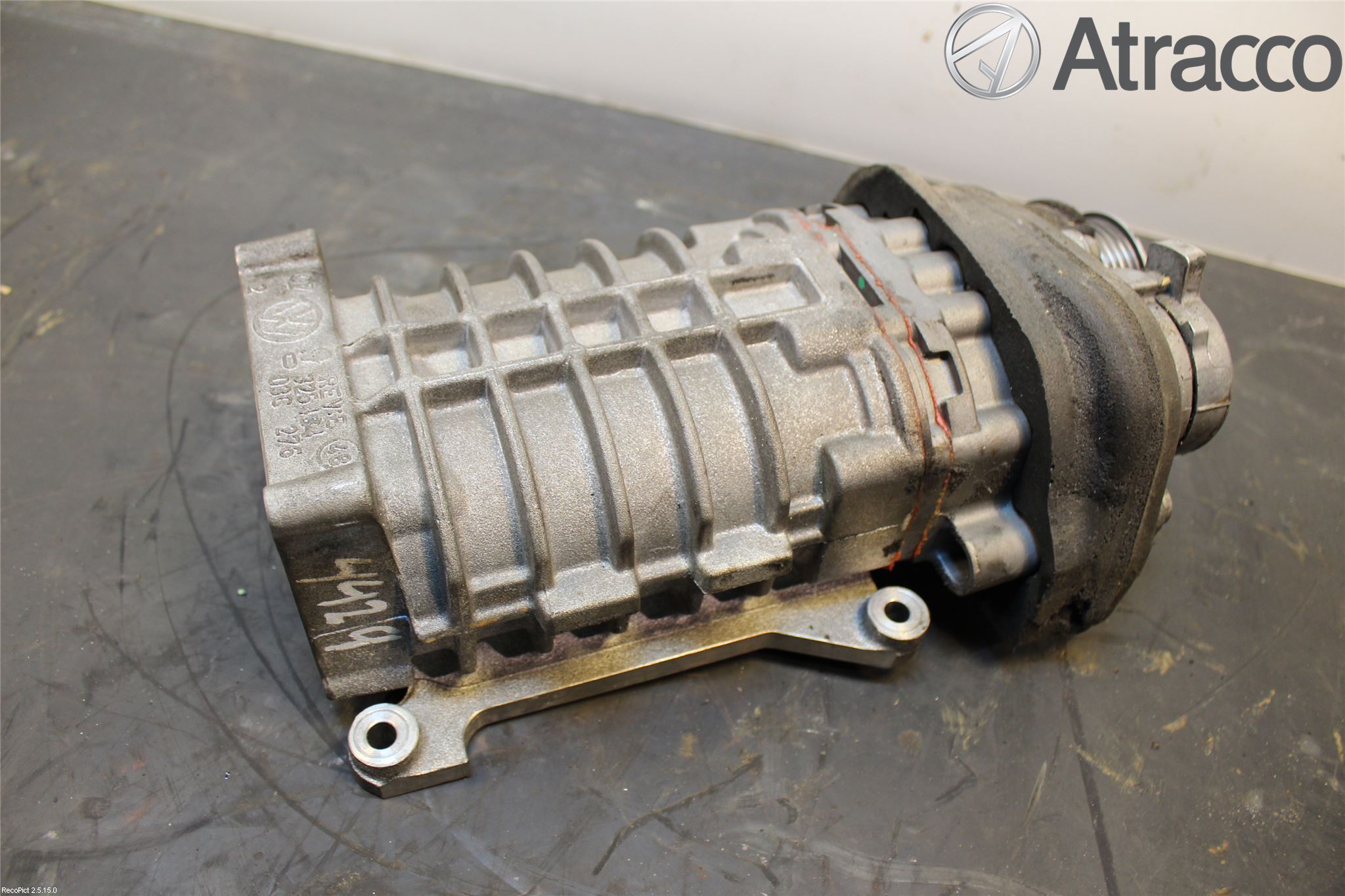 Volkswagen VW PASSAT 05-11 Kompressor Reimdrevet