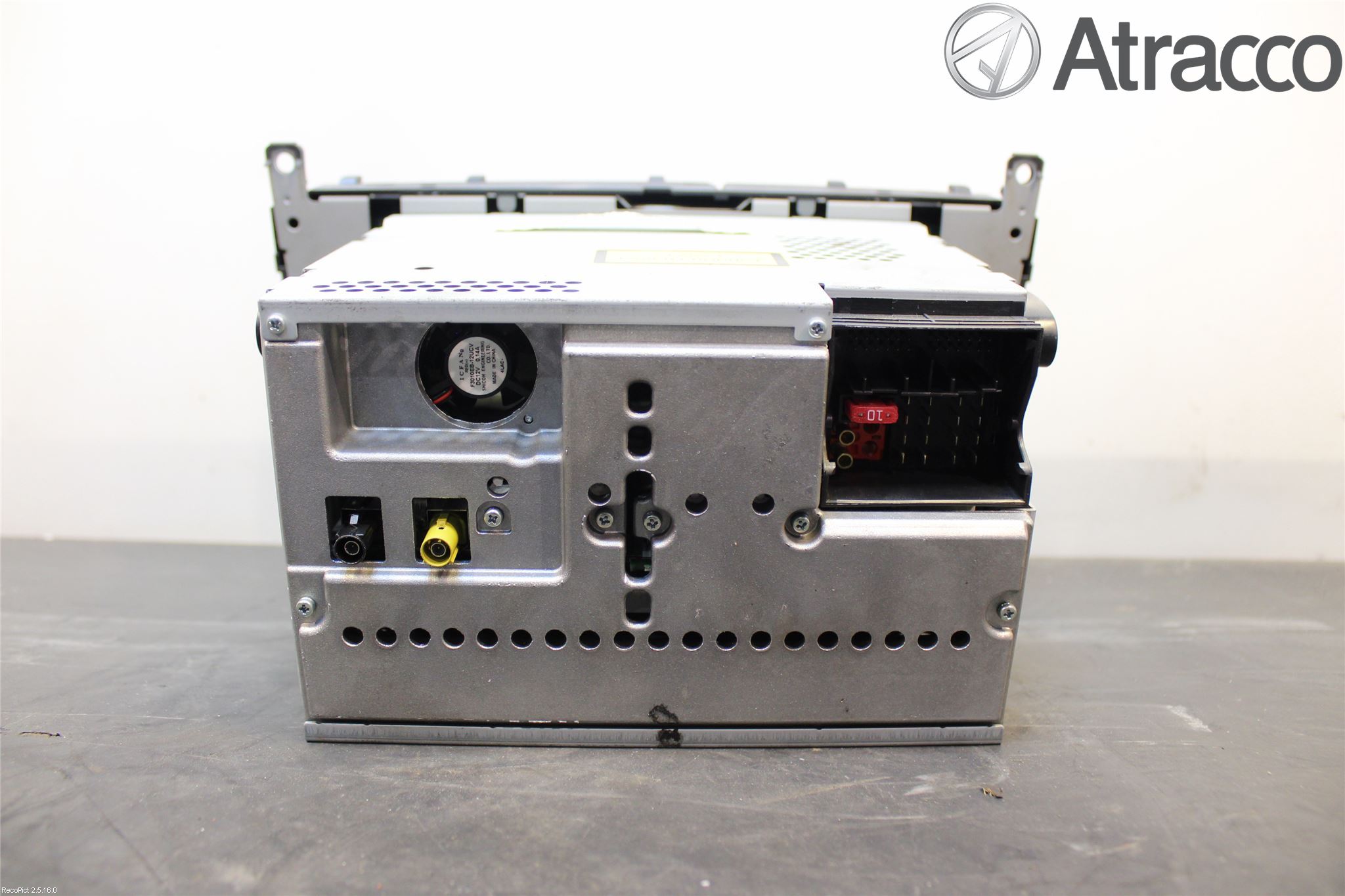 Mercedes-Benz MB C (203) 00-07 Stereo Radio Med Cd