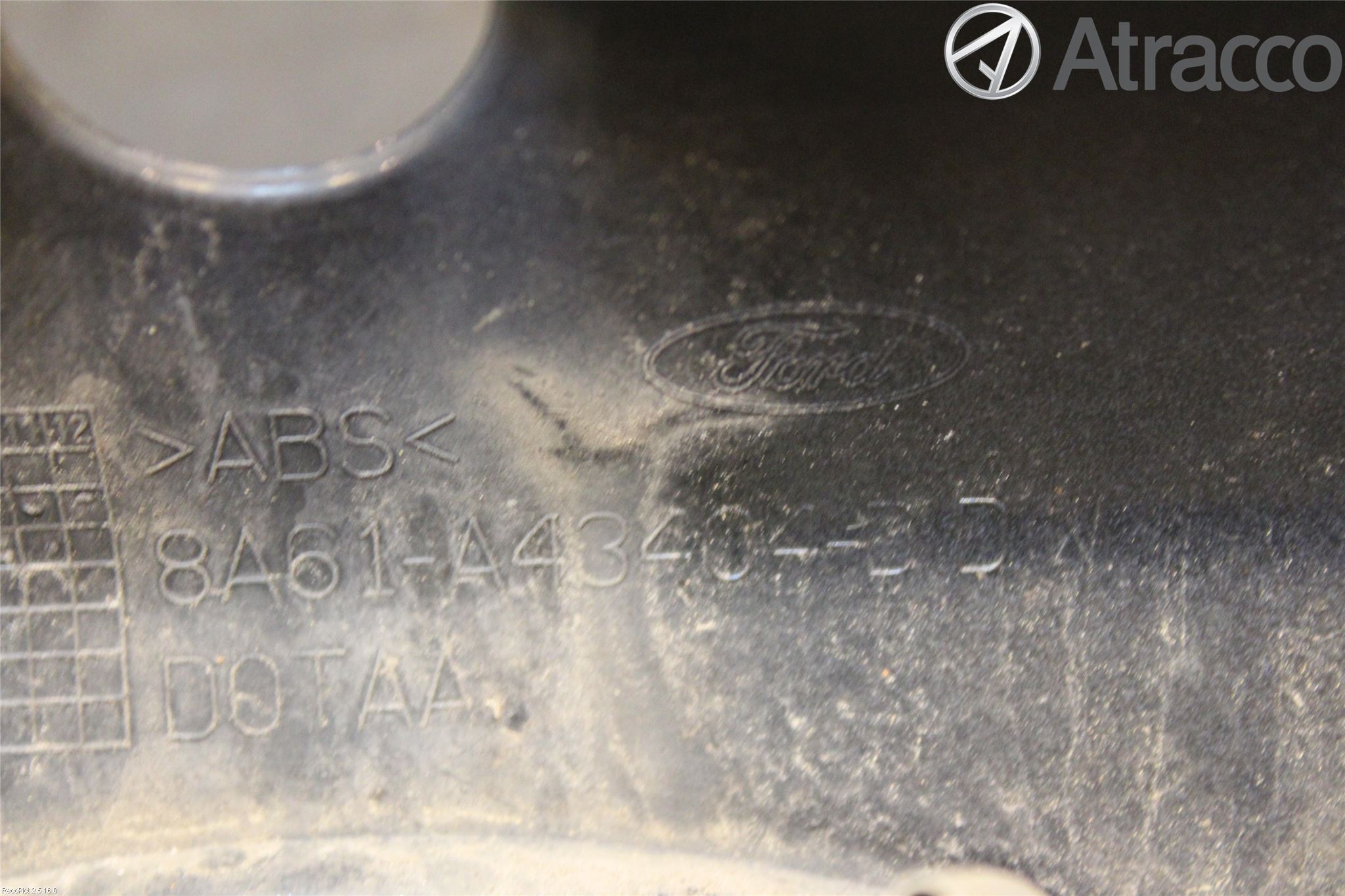 Ford FIESTA 09-12 Bakluke Handtak Ytre