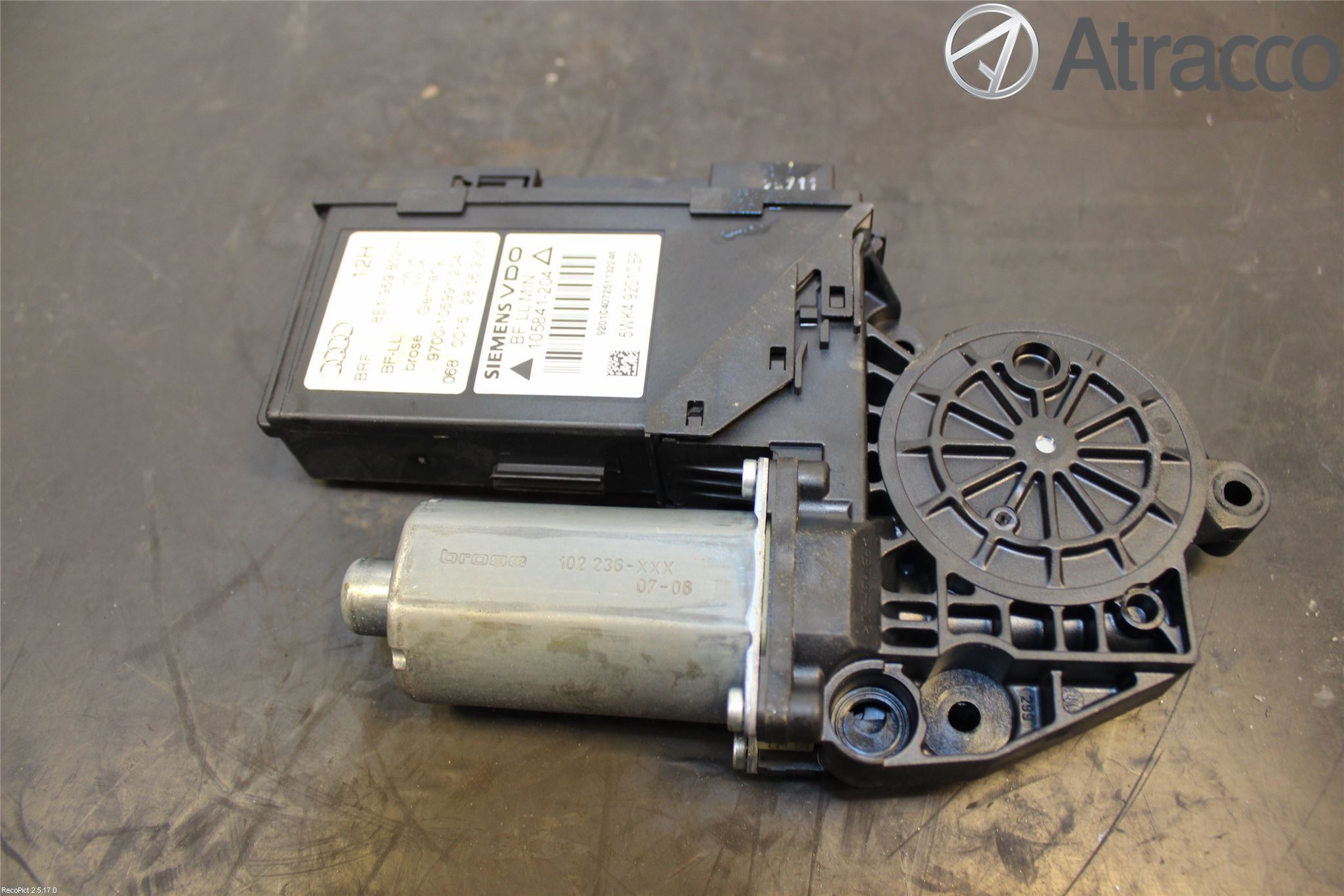 Audi A4/S4 05-07 Vindusheismotor